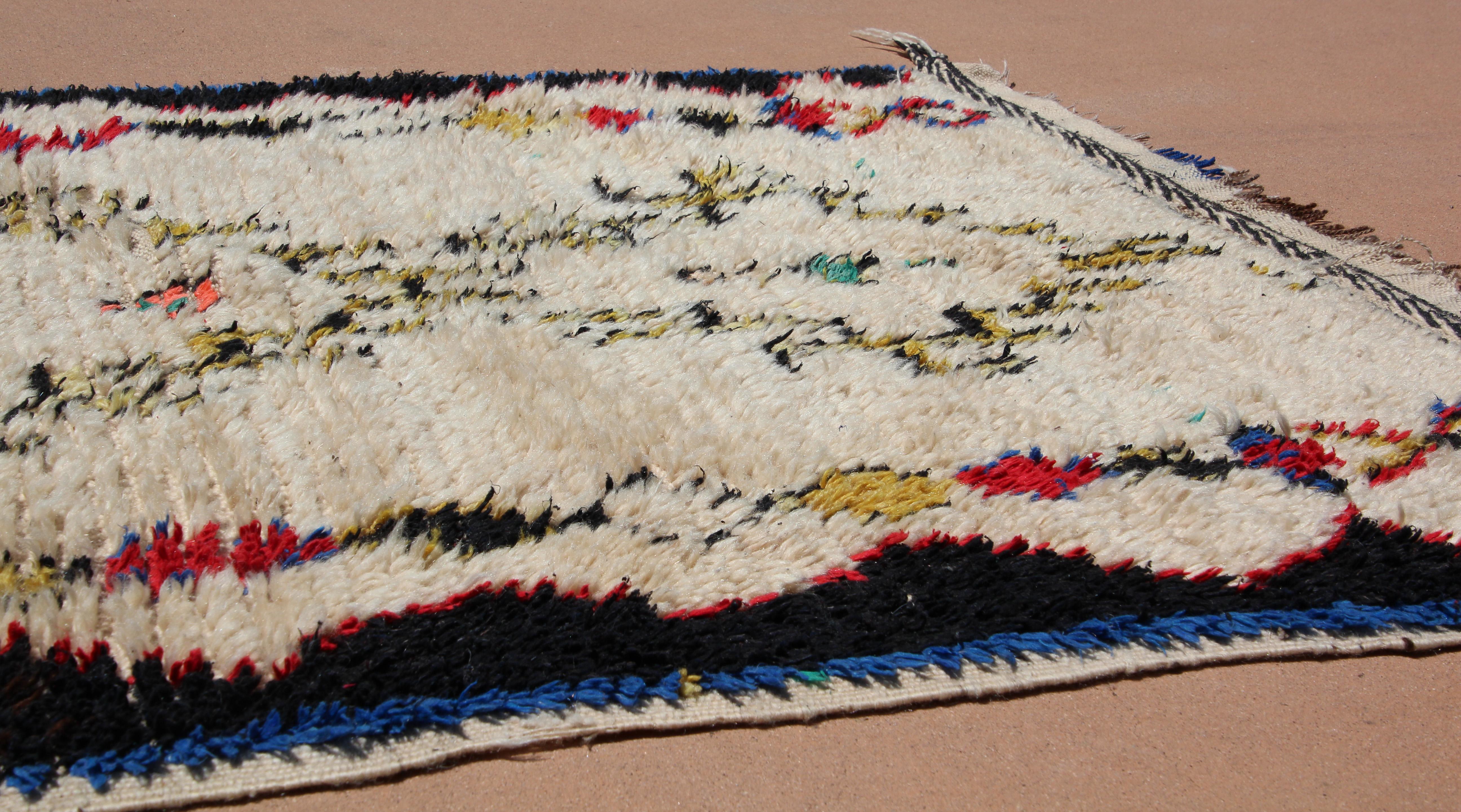 1960s Moroccan Vintage Tribal Rug from Azilal For Sale 9