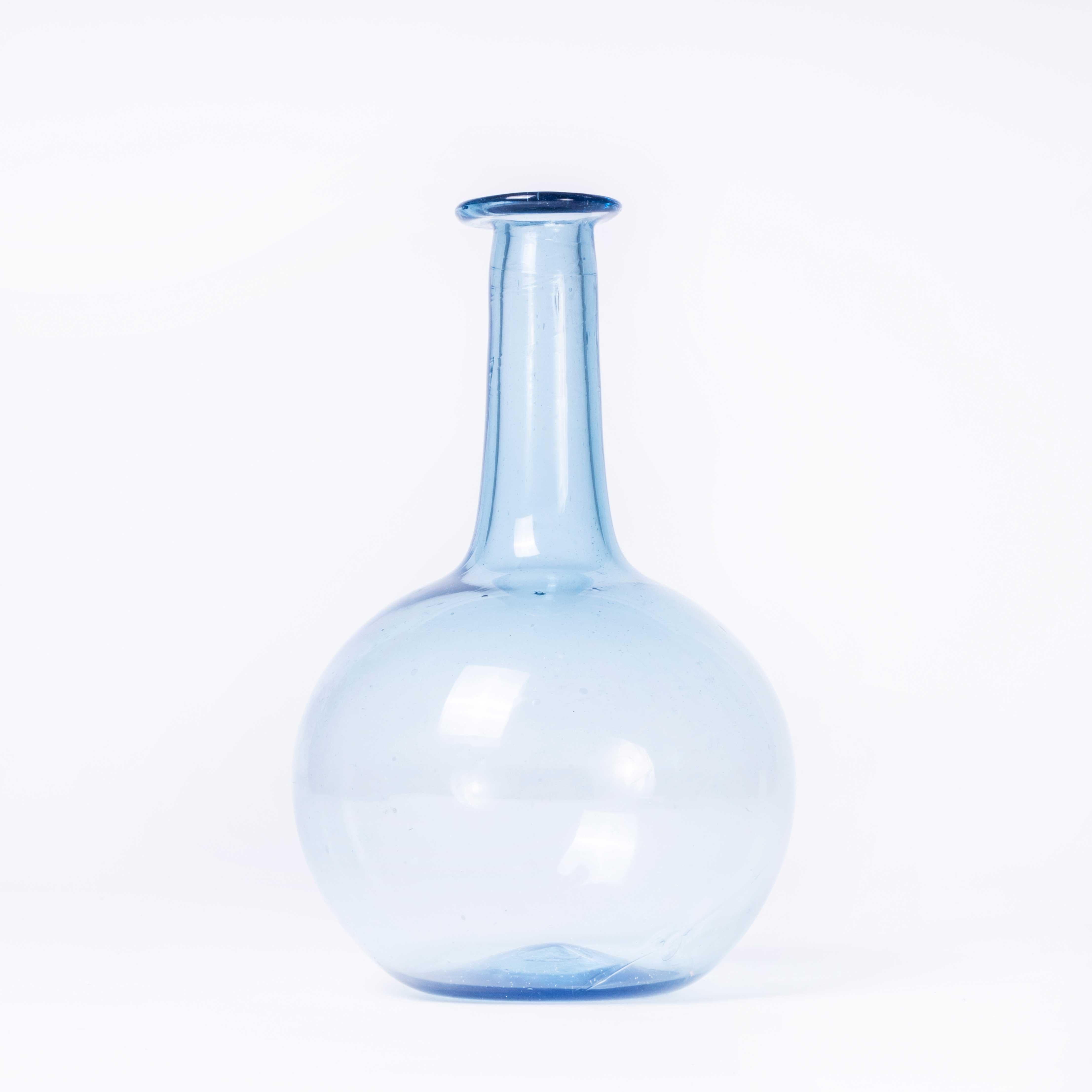 Moroccan Water Jug – Blue For Sale 2