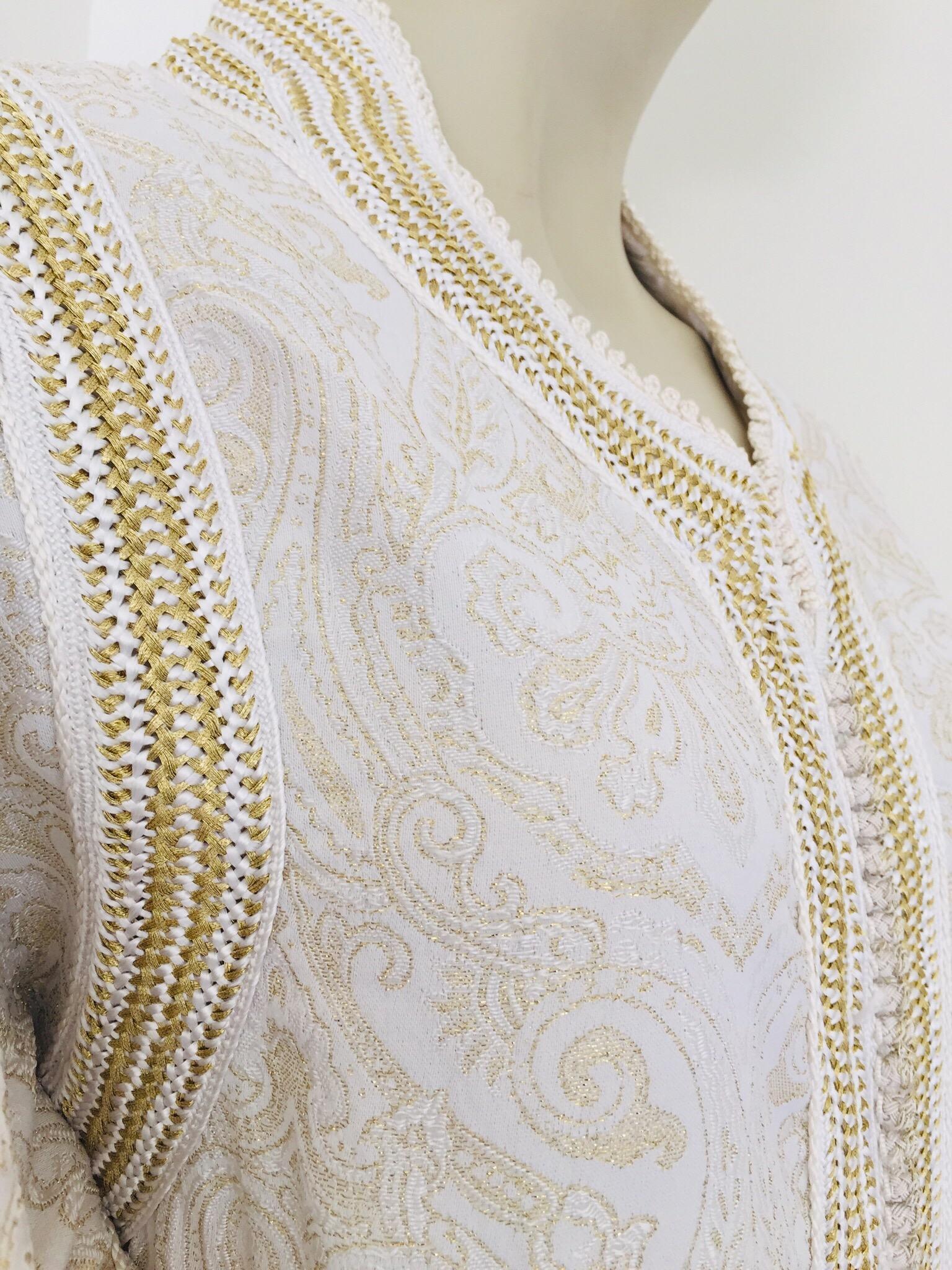 Robe caftan longue marocaine blanche Caftan Taille Large en vente 12