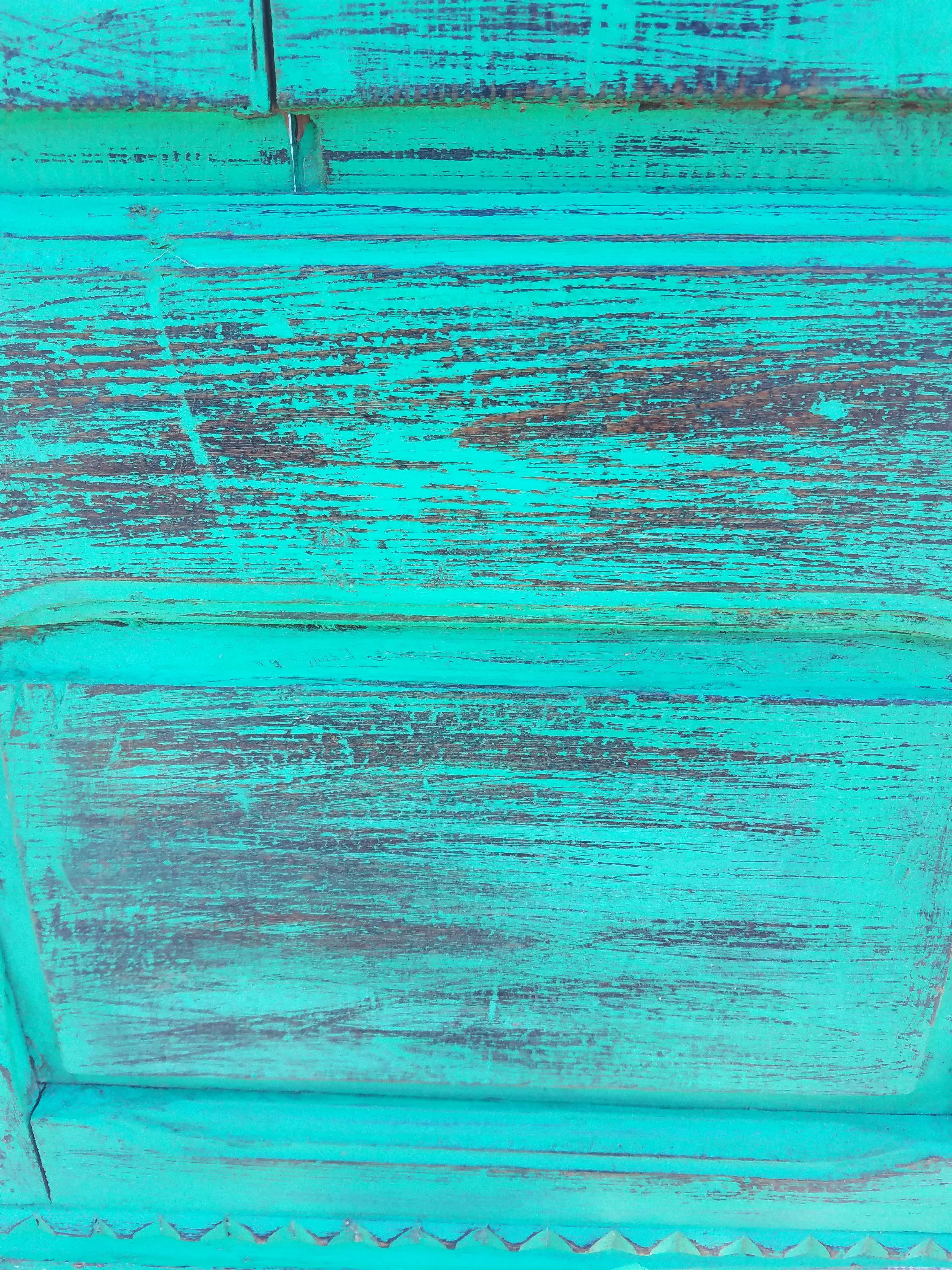 Color: Aqua green.
Aged / white washed Moroccan cedar wood frame measuring 46” in height, 19” in width, and 2