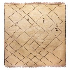 Moroccan Wool Rug – 1980s, Geometric Traditional Design in Beige and Brown Tones