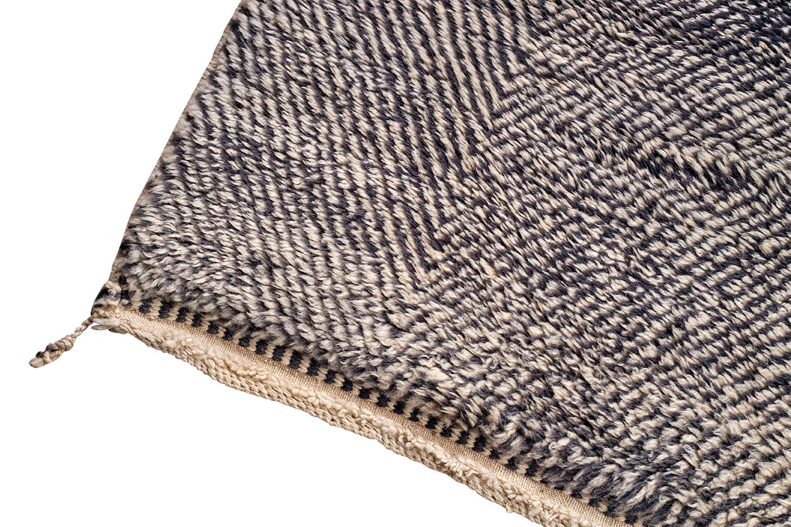 Moroccan Wool Rug For Sale 2