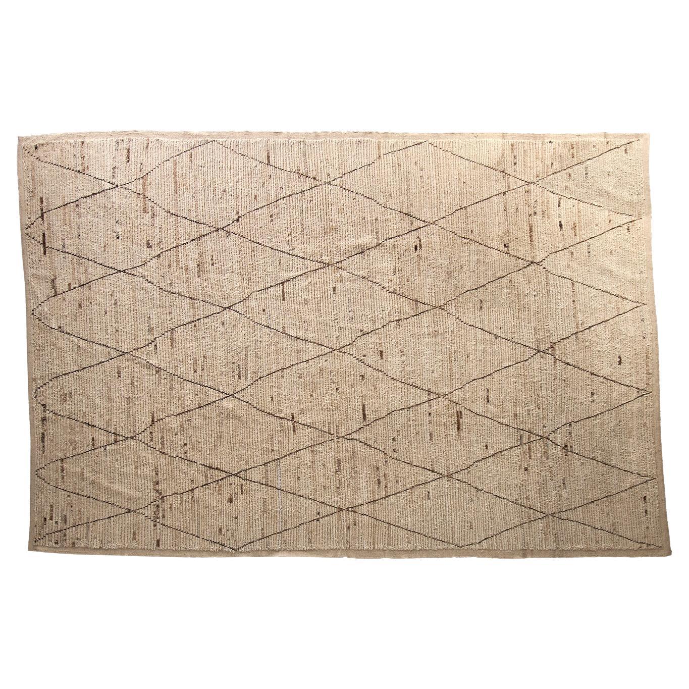 Moroccan Wool Rug in Neutral Diamond Pattern For Sale