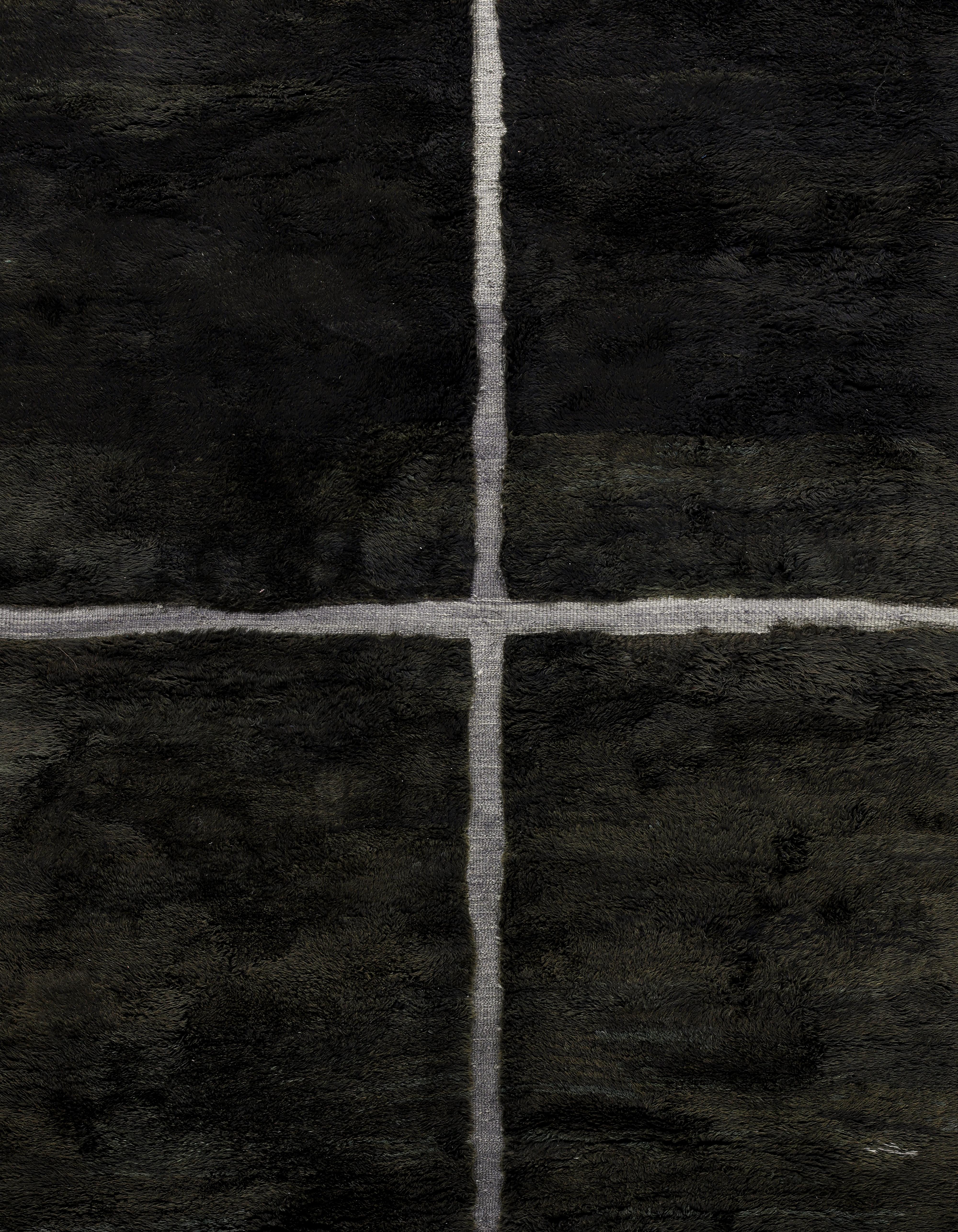 Moroccan Wool Rug with Minimalist Grid Pattern in Black and Ivory Tones For Sale 2