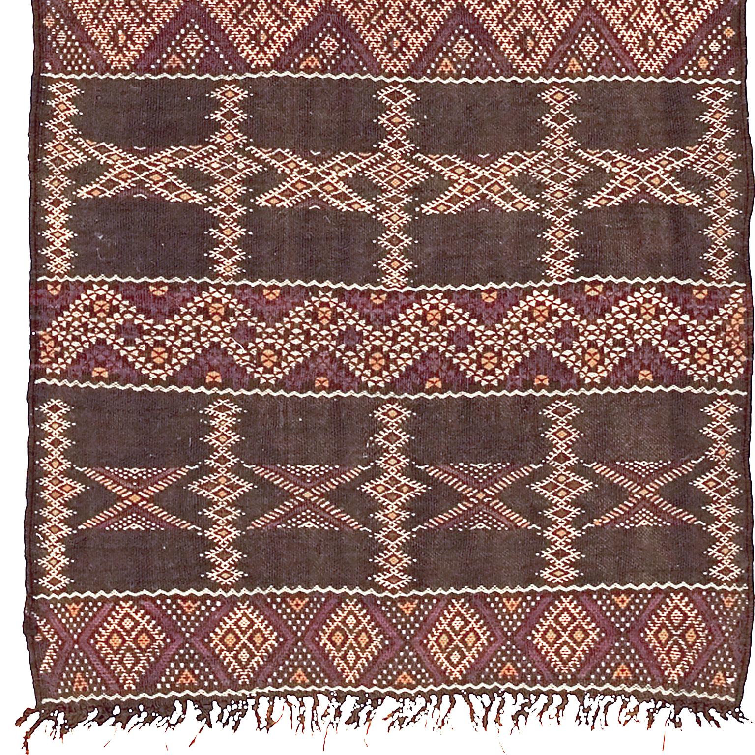 Moroccan zaiane handwoven carpet/runner.
   