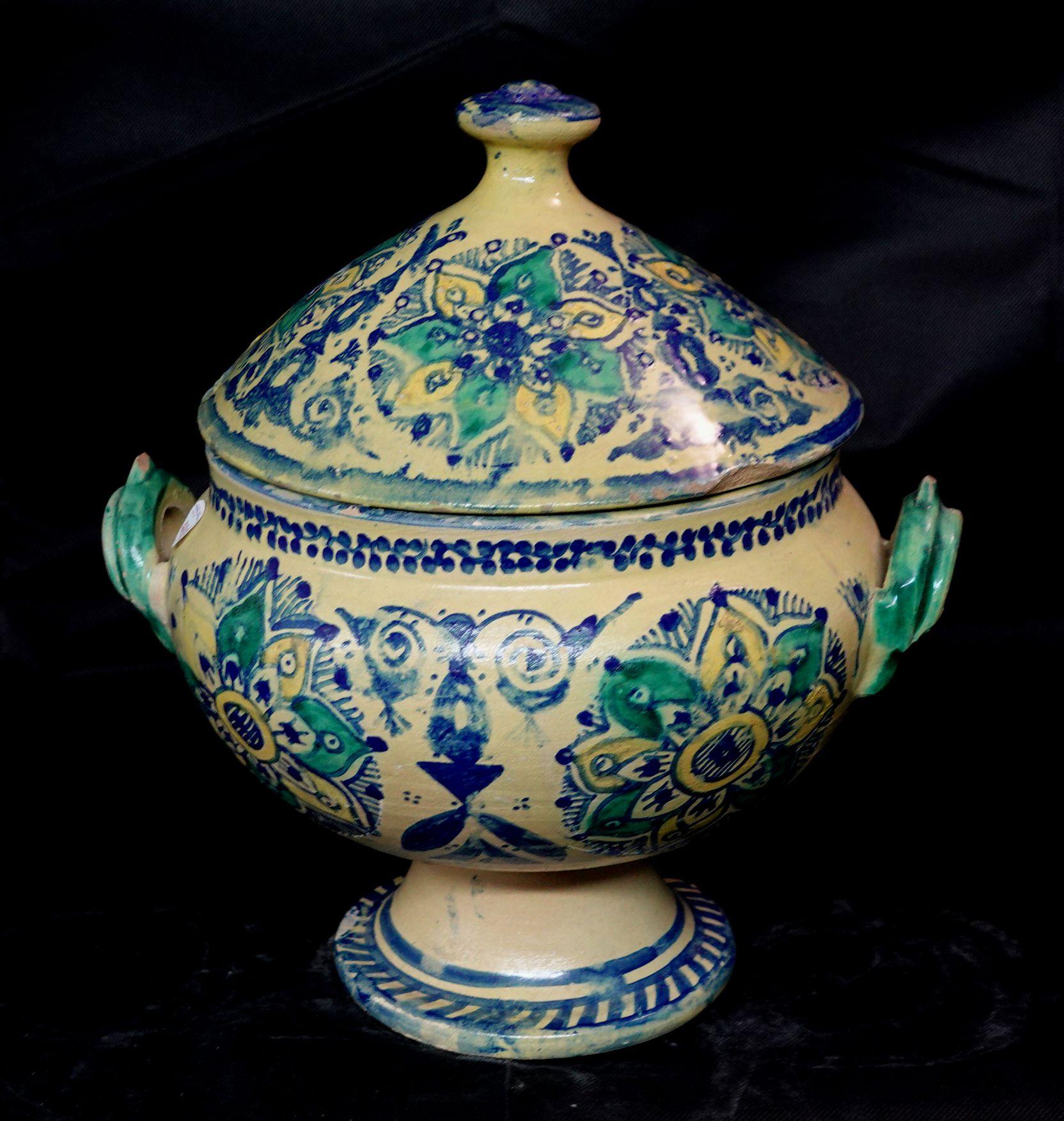 Morocco Covered Bowl, Jar, Early 20th Century For Sale 2