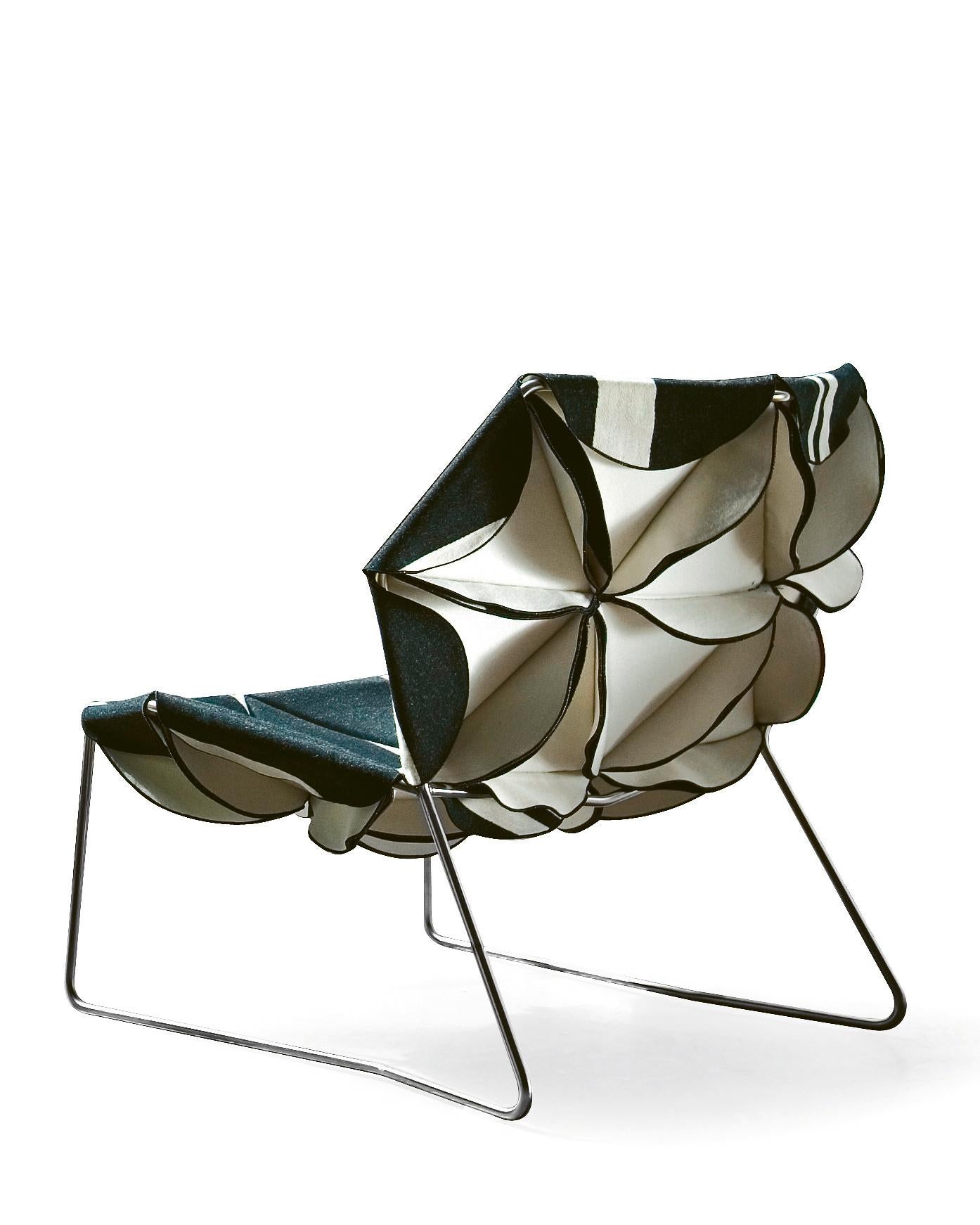 Moroso ANTIBODI Armchair in Black by Patricia Urquiola For Sale 3