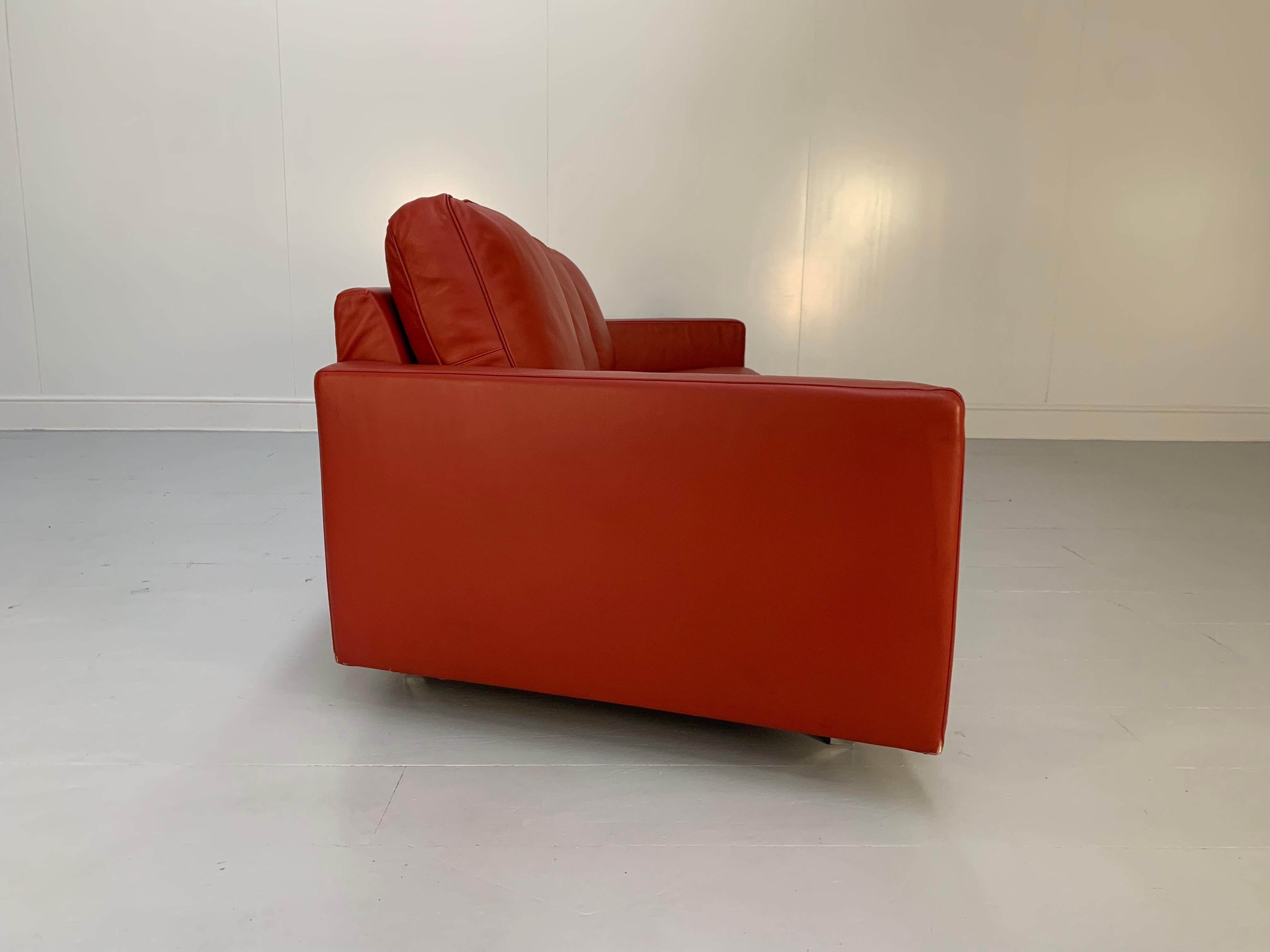 Moroso “Hyde Park” Sofa & 2 Armchair Suite, in Red “Pelle” Leather In Good Condition For Sale In Barrowford, GB