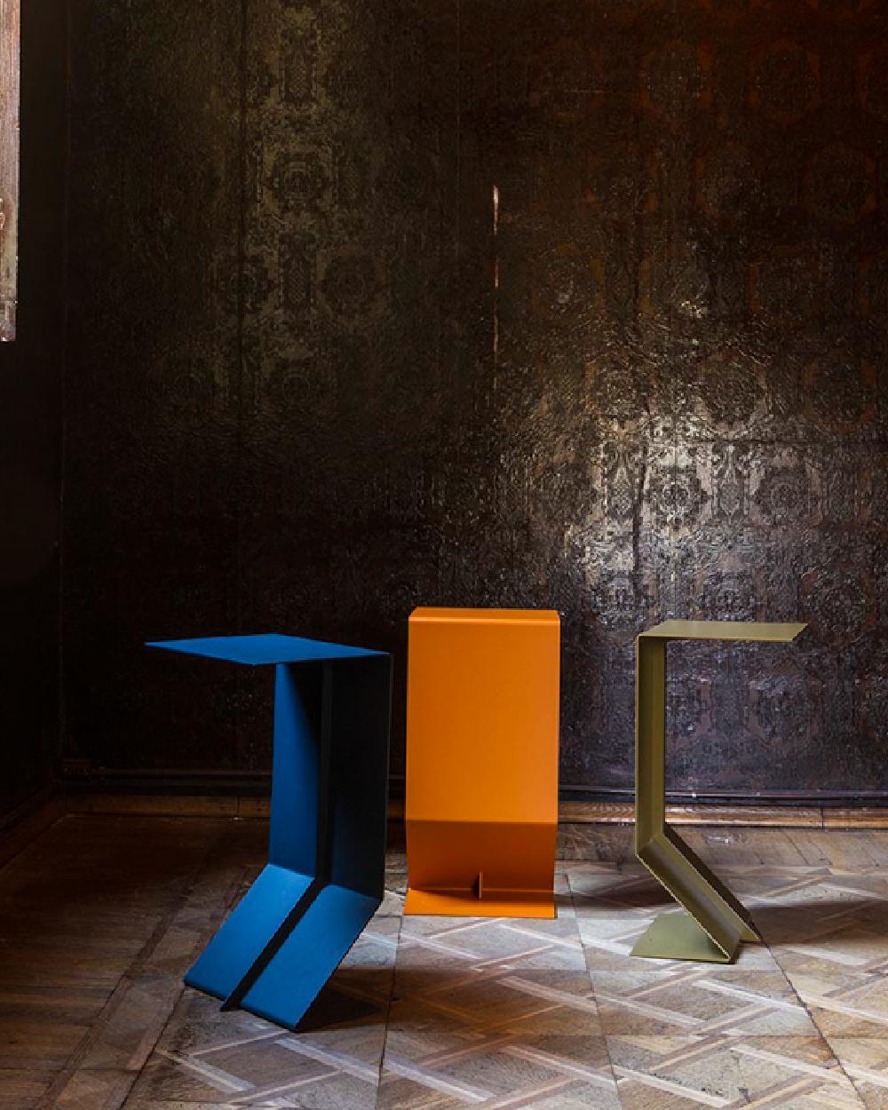 The cantilevered table is designed as a highly flexible and universal pull up surface to accompany low lounge seating.

The table’s minimal design is an exercise in pure function dictating form. The wrapping articulation of its design, communicates