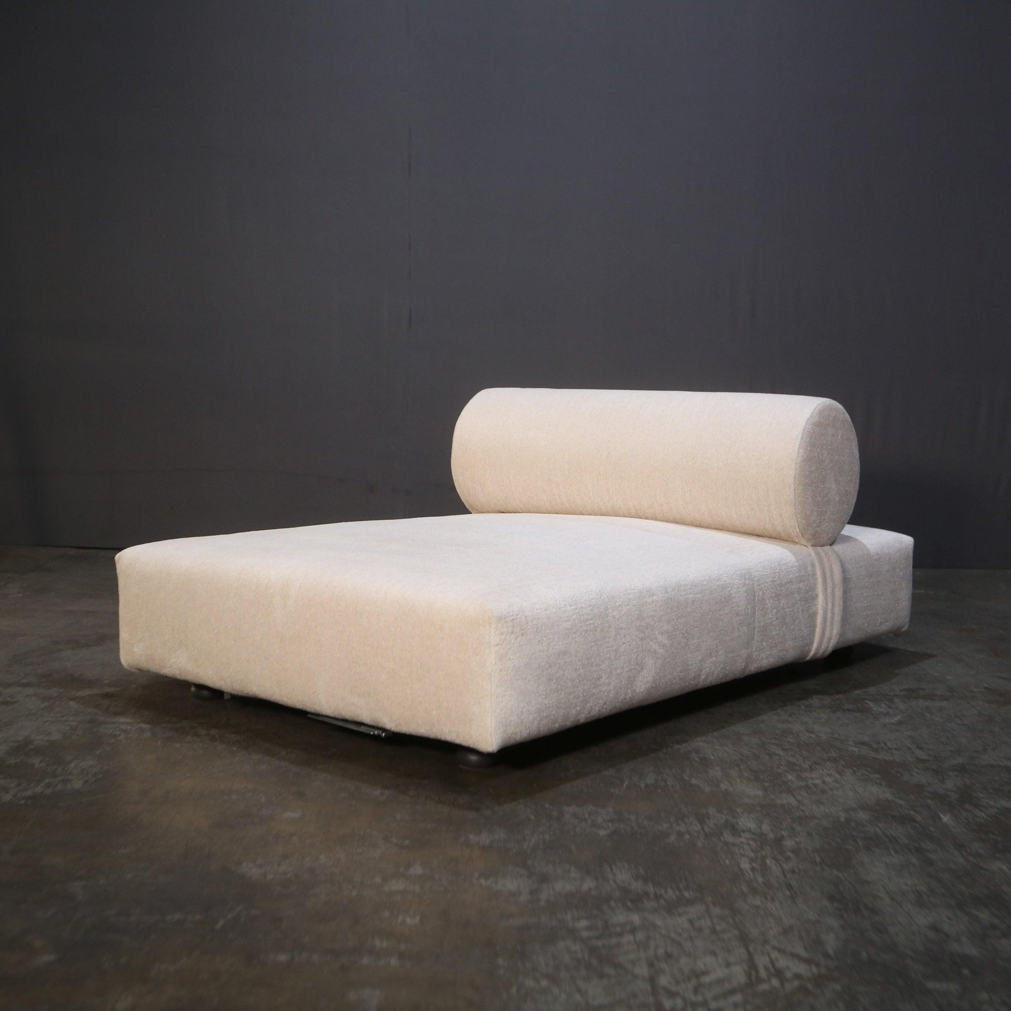 Italiano Moroso Mezze Chaise Longue in vendita