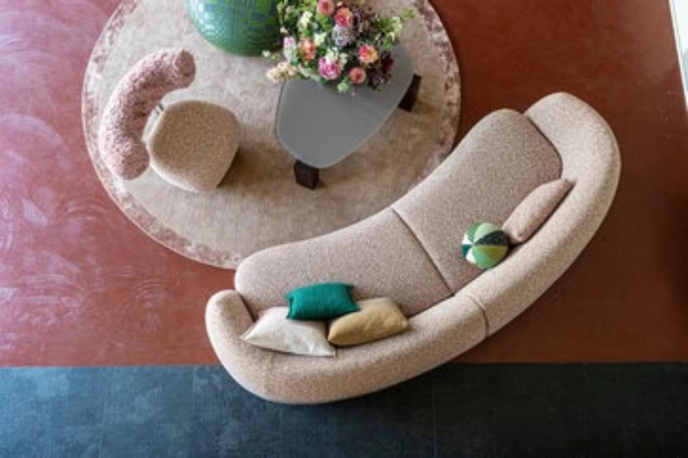 Sofá 2 plazas Moroso Pacific gris hormigón by Patricia Urquiola en Nuevo estado para la venta en Brooklyn, NY