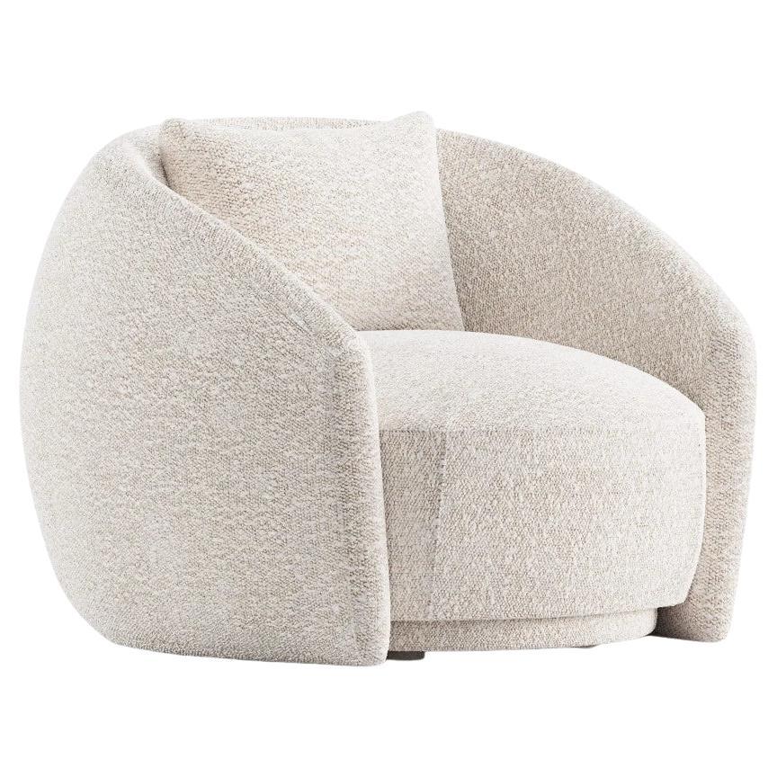 Fauteuil Moroso Pacific en sable blanc par Patricia Urquiola