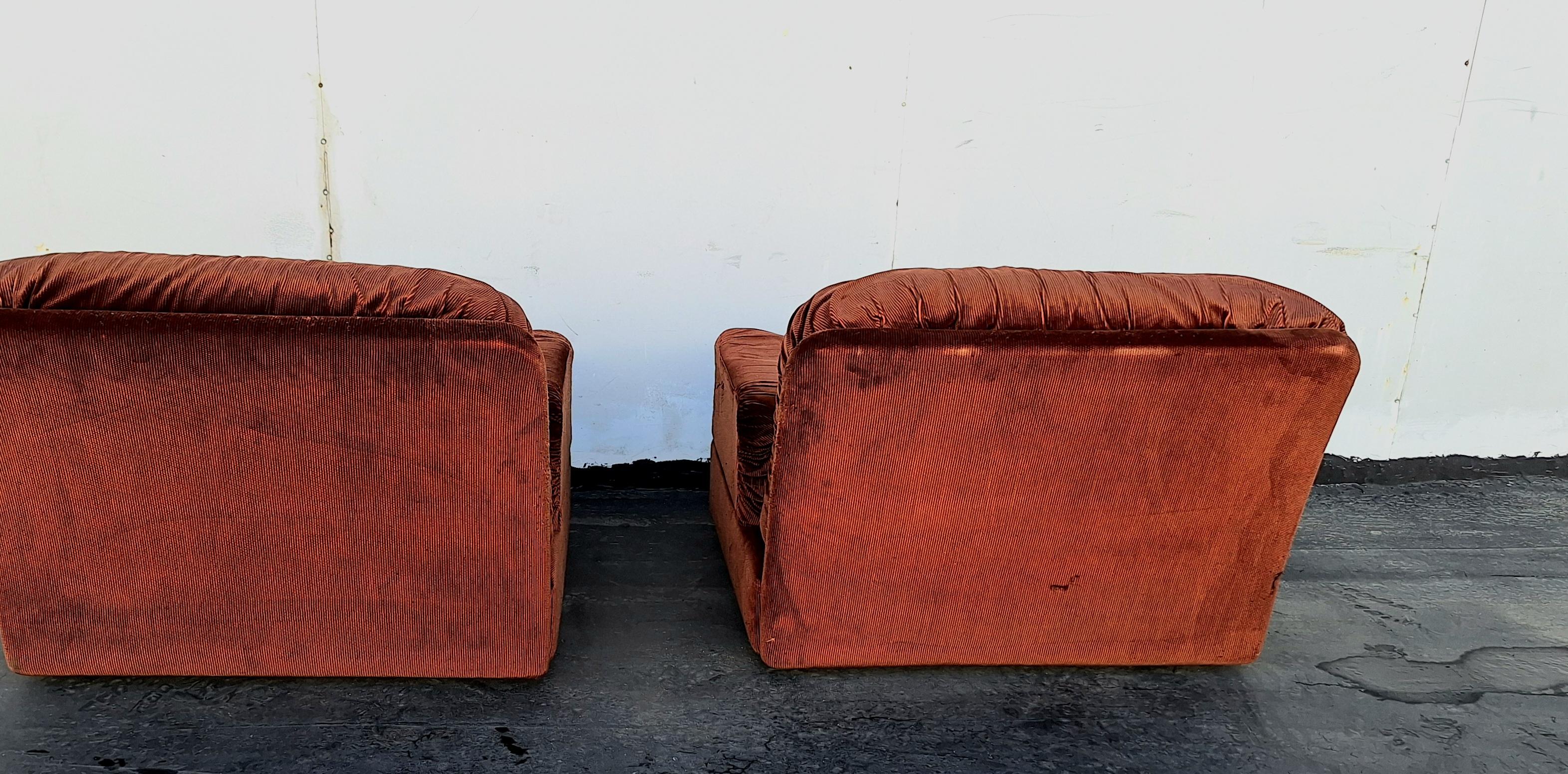 Pareja de tumbonas italianas vintage Moroso finales del siglo XX en venta