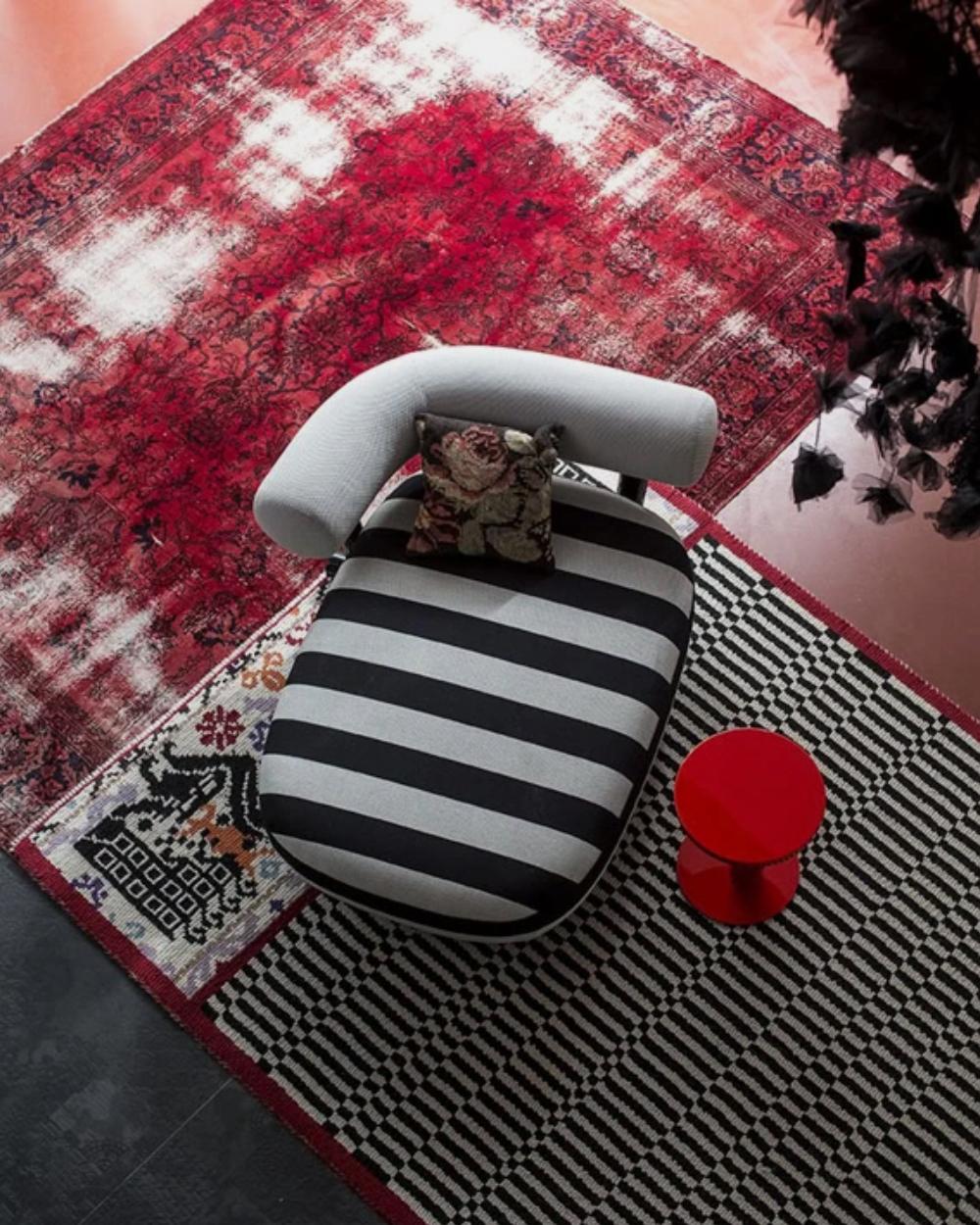 XXI secolo e contemporaneo Moroso PIPE Chaise Longue di Daniel Libeskind in vendita