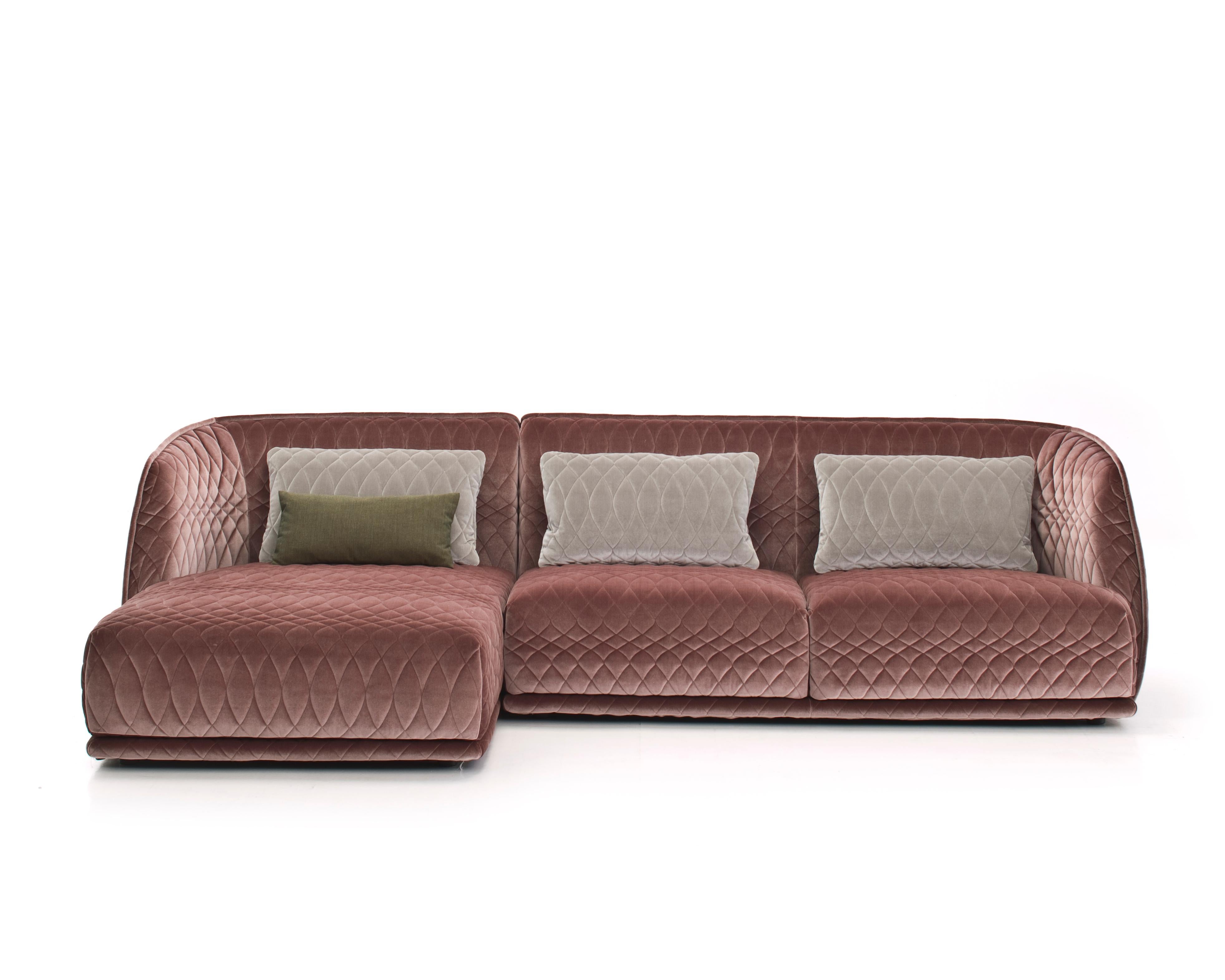 Modern Moroso REDONDO Three seats Sofa by Patricia Urquiola For Sale