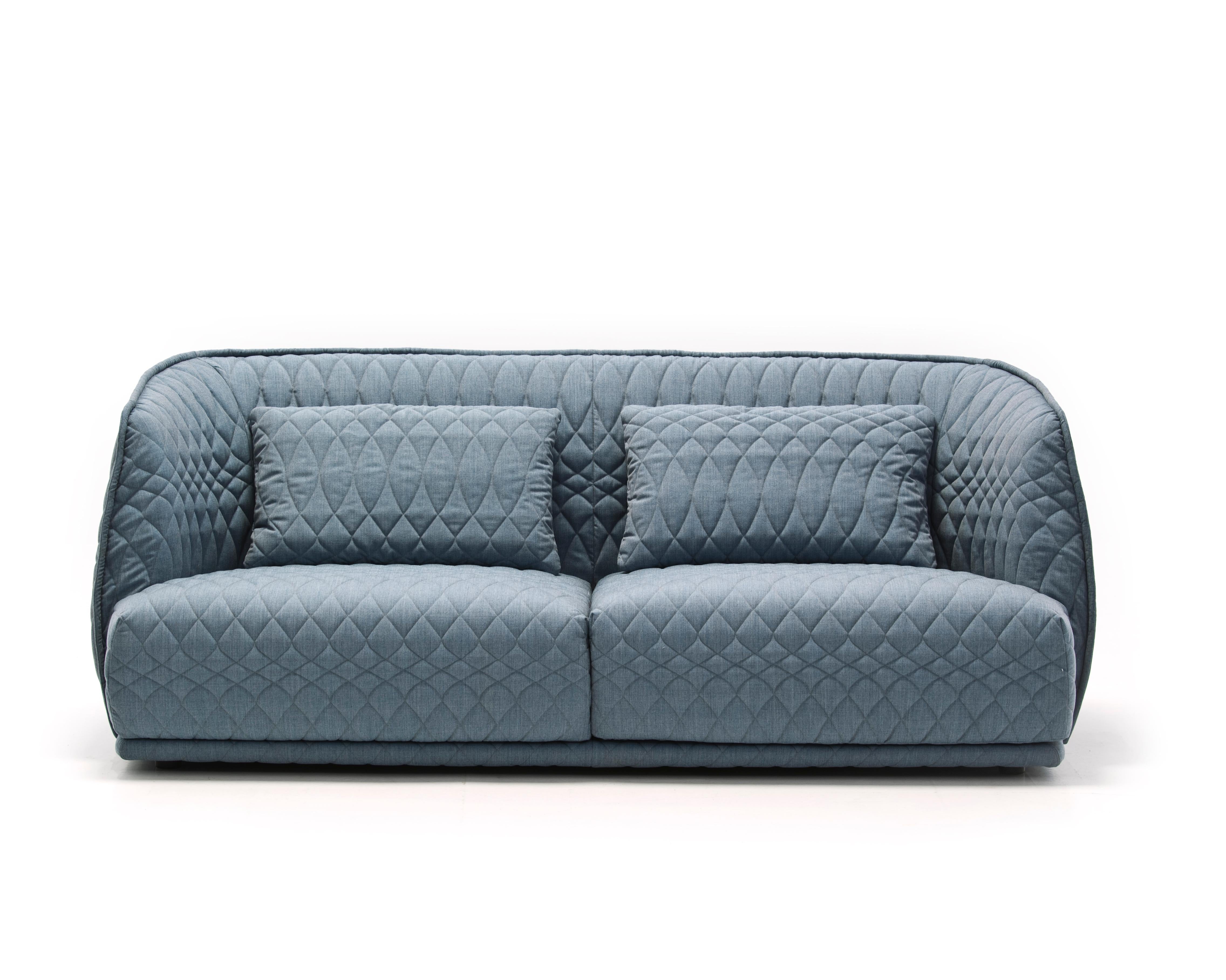 Moroso REDONDO Three seats Sofa by Patricia Urquiola In New Condition For Sale In Brooklyn, NY