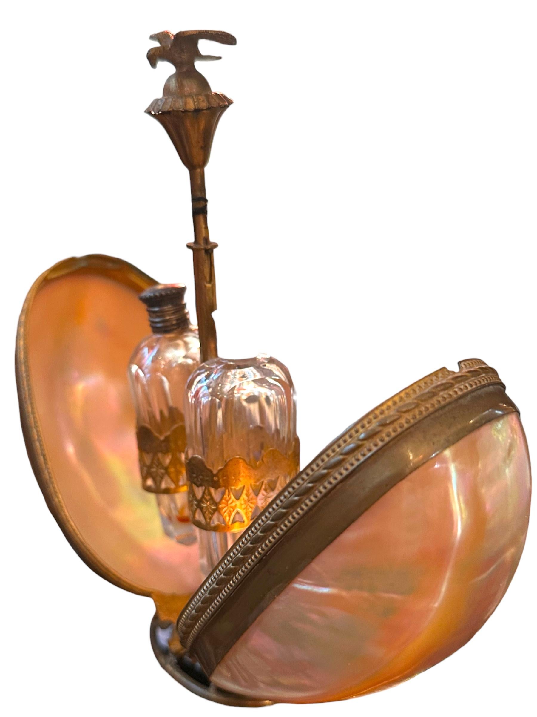 Morphew Abode Late 19Th Century Edwardian Metal & Seashell Perfume Dispenser In Excellent Condition For Sale In New York, NY