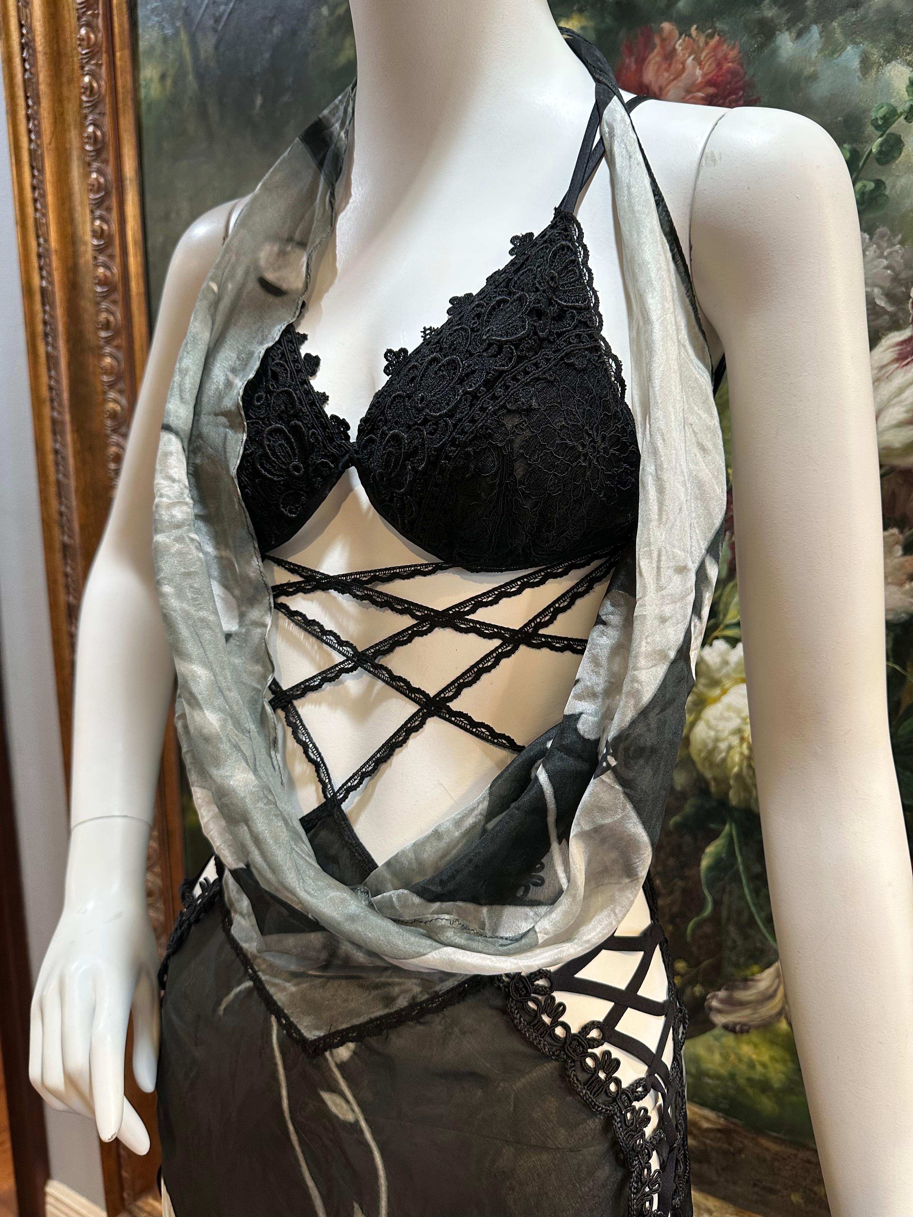 MORPHEW ATELIER Antikes Spitzenkleid aus schwarzer und grauer Seide mit Hurricane-Patina (Schwarz) im Angebot