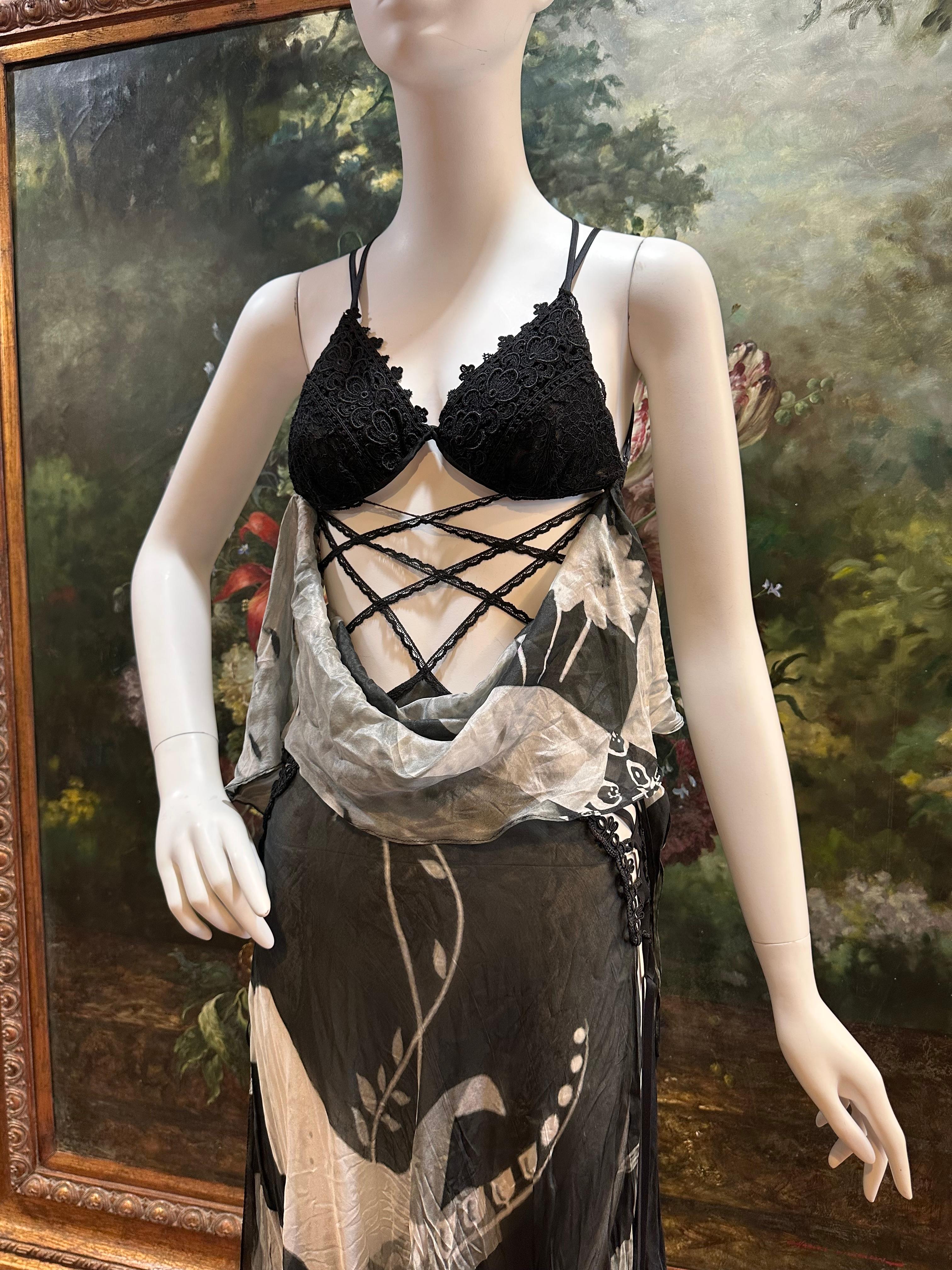 MORPHEW ATELIER Antikes Spitzenkleid aus schwarzer und grauer Seide mit Hurricane-Patina im Angebot 3