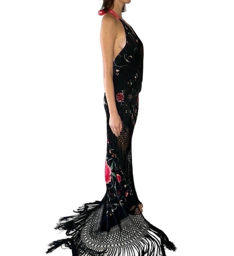 Women's Morphew Atelier Black Bias Cut Silk Crepe Hand-Embroidered Piano Shawl Gown Wit For Sale