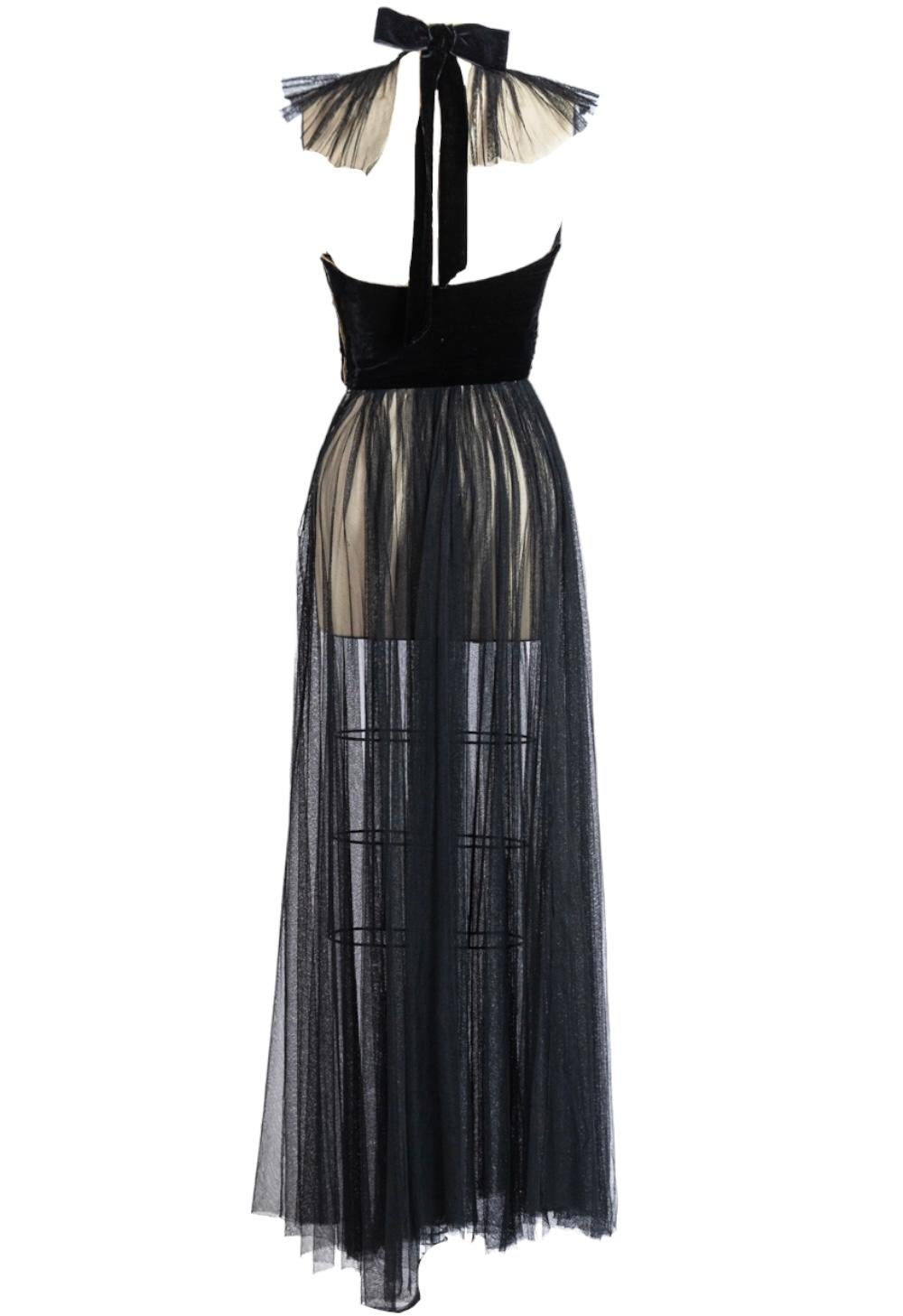 MORPHEW ATELIER Robe en tulle de soie et de rayonne noir avec nœud de taille en velours ancien en vente 1