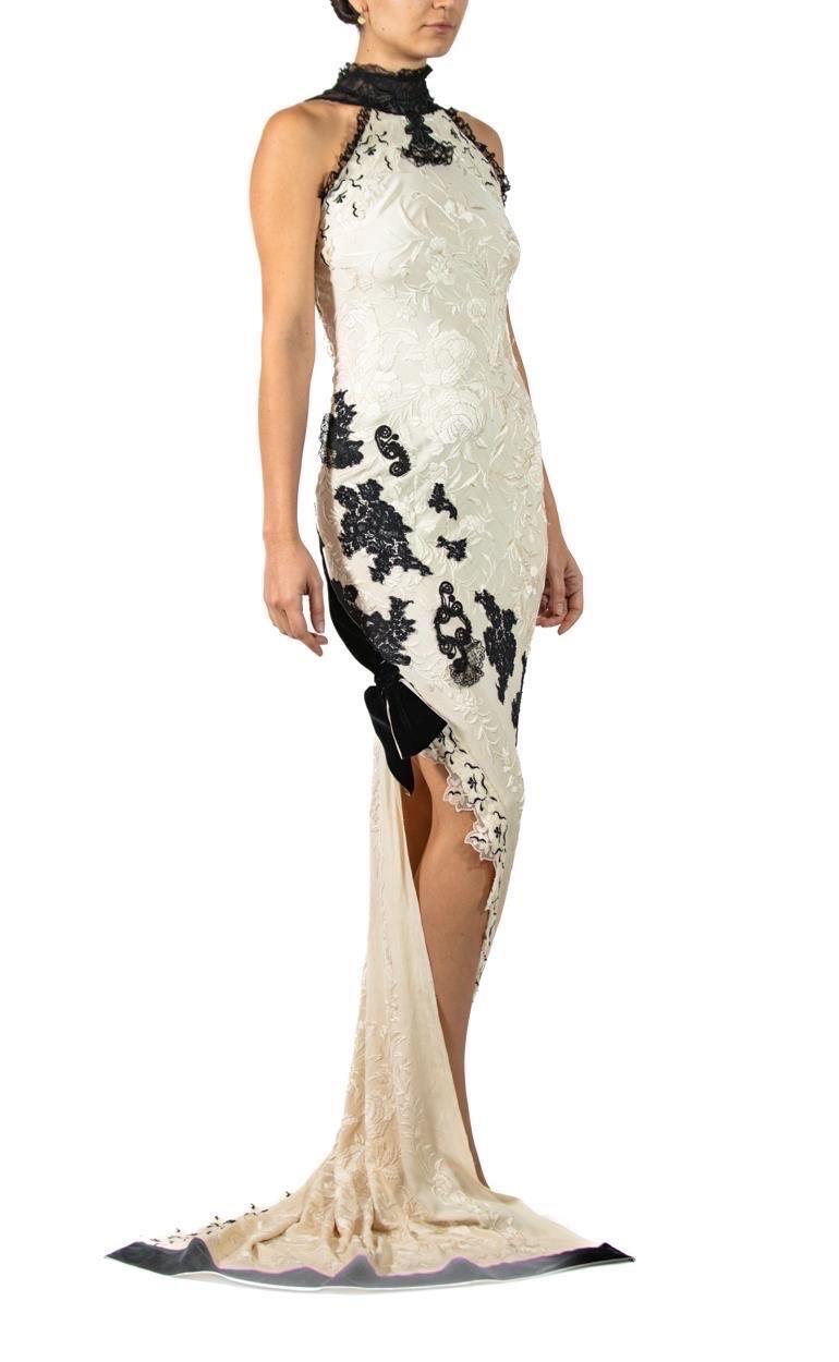 Women's MORPHEW ATELIER Cream & Black Bias Cut Silk Fully Hand Embroidered Gown With Vi For Sale