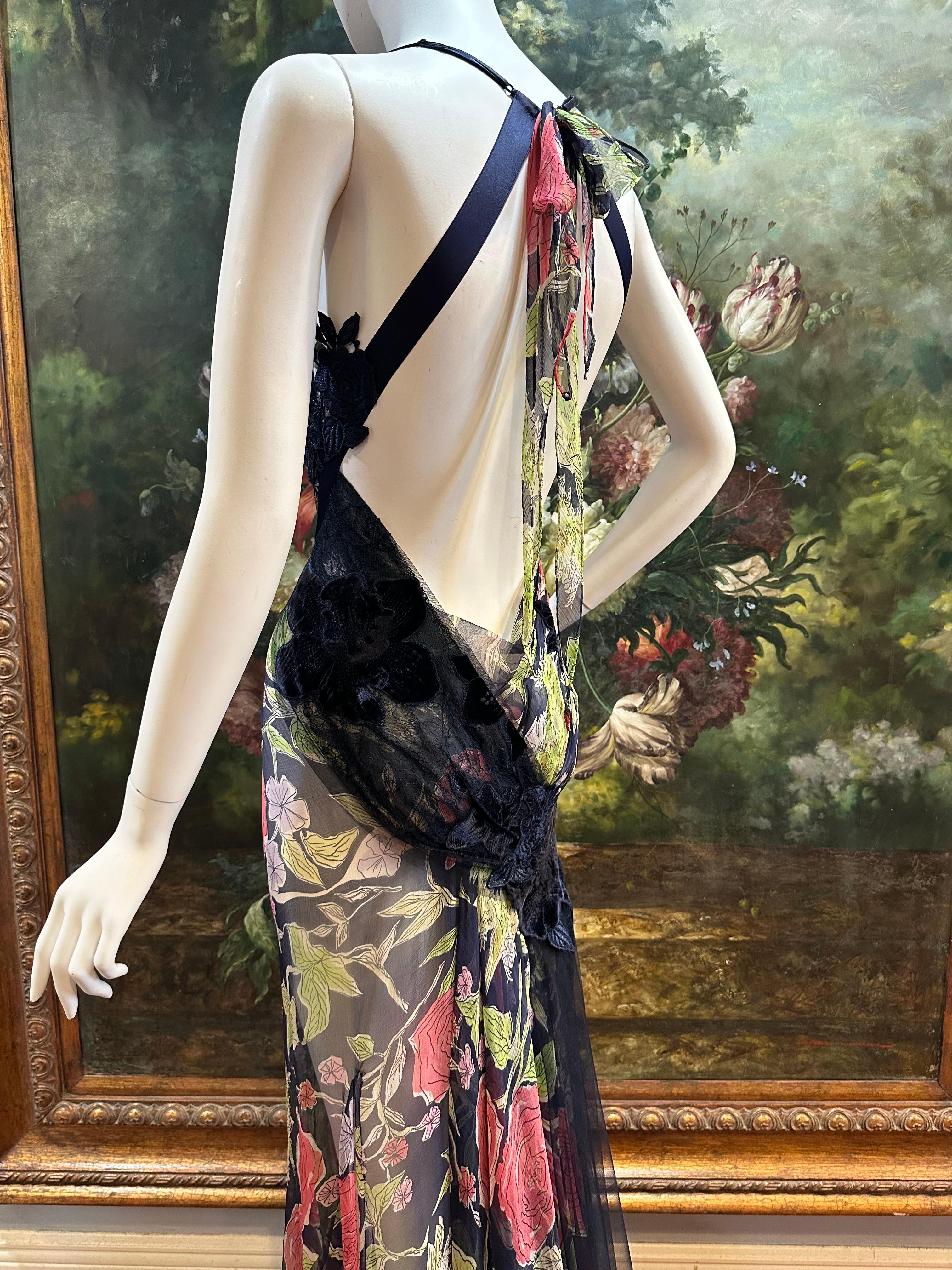 MORPHEW ATELIER Navy Blue & Pink Silk Chiffon & Lace  Gown with Velvet Floral Ap For Sale 3