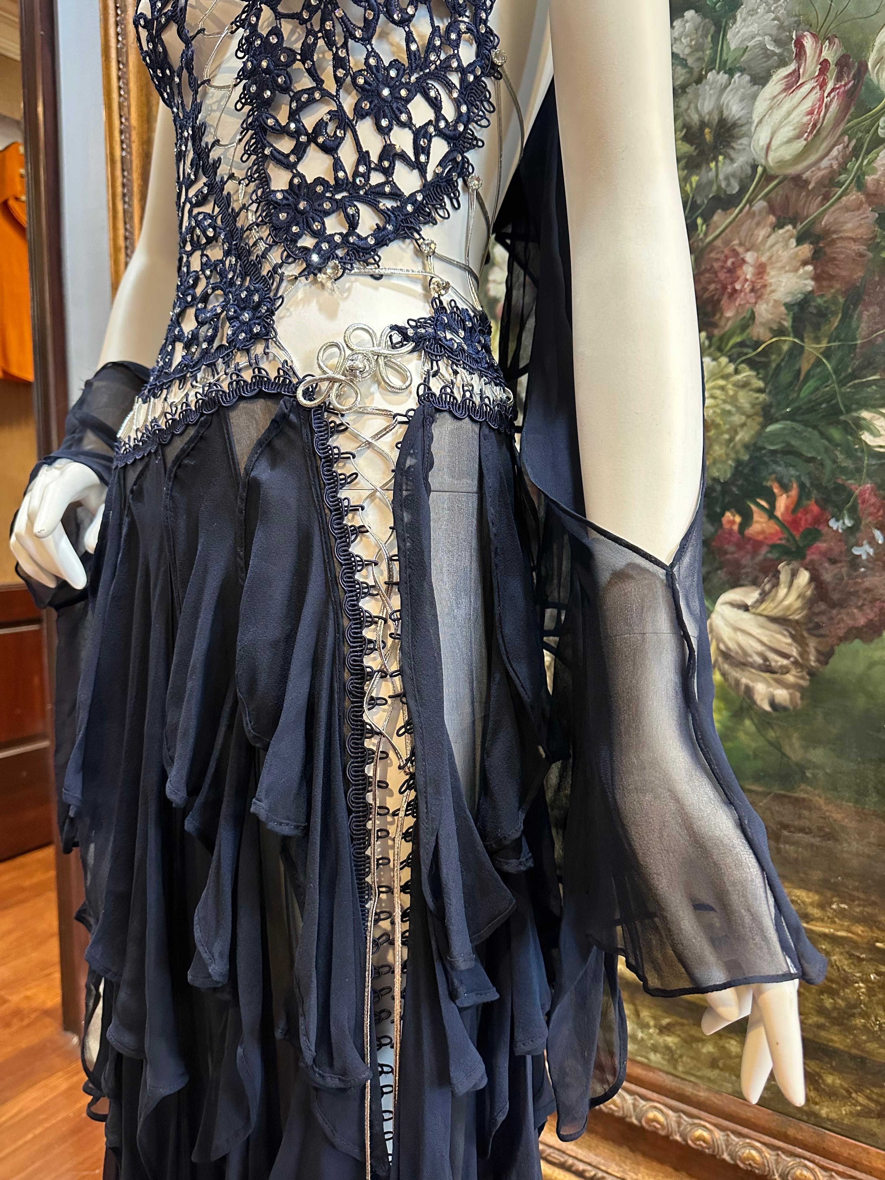 MORPHEW ATELIER Navy Blue Silk Chiffon & Crystal Beaded Lace Gown Size 4 In Excellent Condition For Sale In New York, NY