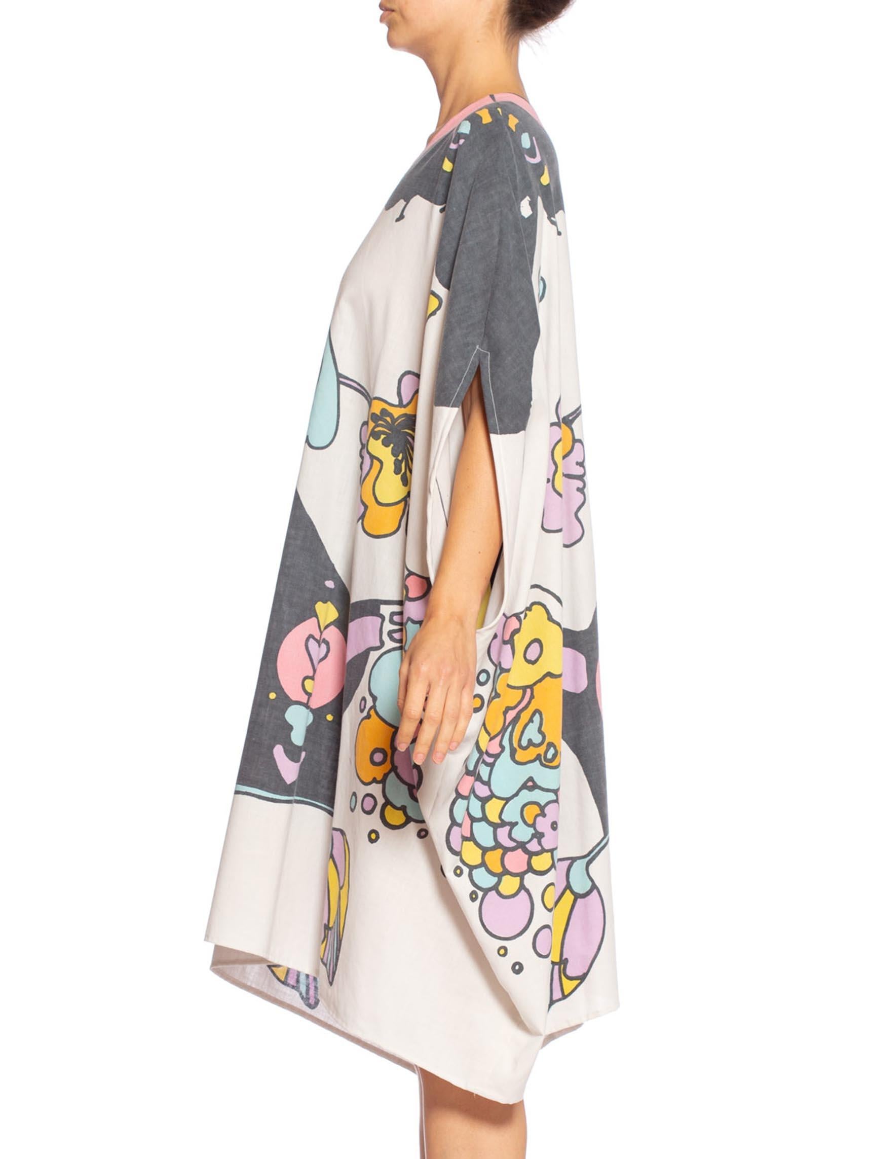 MORPHEW COLLECTION Style Psychedelic Cotton Peter Max Printed Kaftan In Excellent Condition For Sale In New York, NY