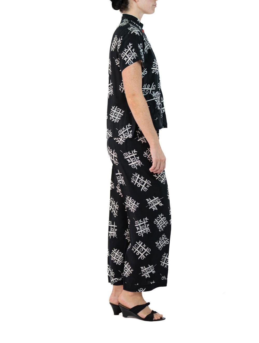 Morphew Collection Black & White Tic Tac Toe Novelty Print Cold Rayon Bias Paja In Excellent Condition For Sale In New York, NY