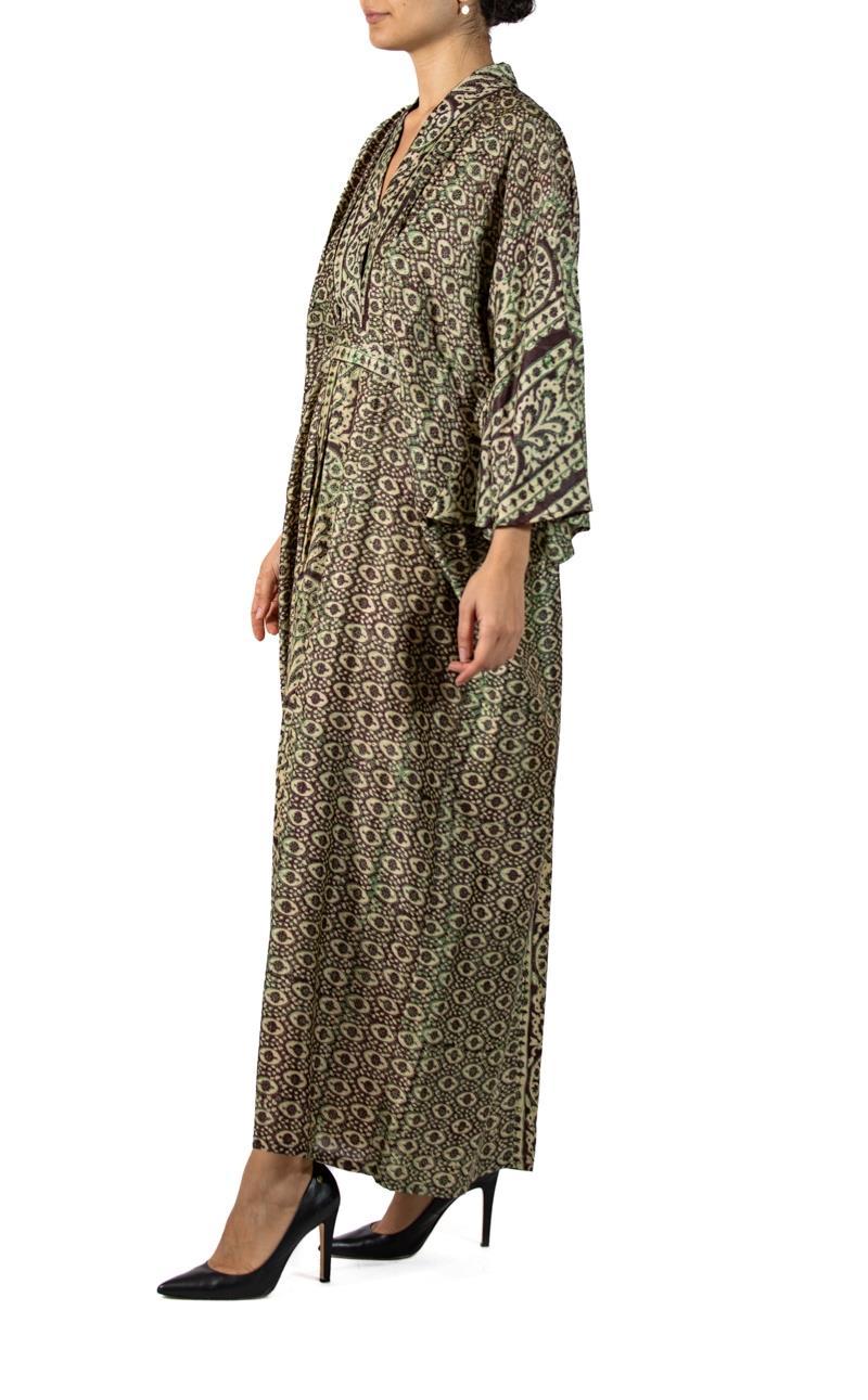 MORPHEW COLLECTION Brown & Green Indian Block Printed Silk Butterfly Sleeve Kaftan Dress
MORPHEW COLLECTION is made entirely by hand in our NYC Ateliér of rare antique materials sourced from around the globe. Our sustainable vintage materials