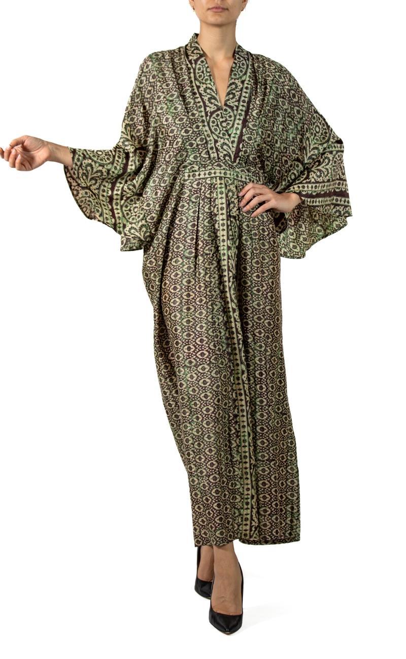 MORPHEW COLLECTION Brown & Green Indian Block Printed Silk Butterfly Sleeve Kaf Damen im Angebot