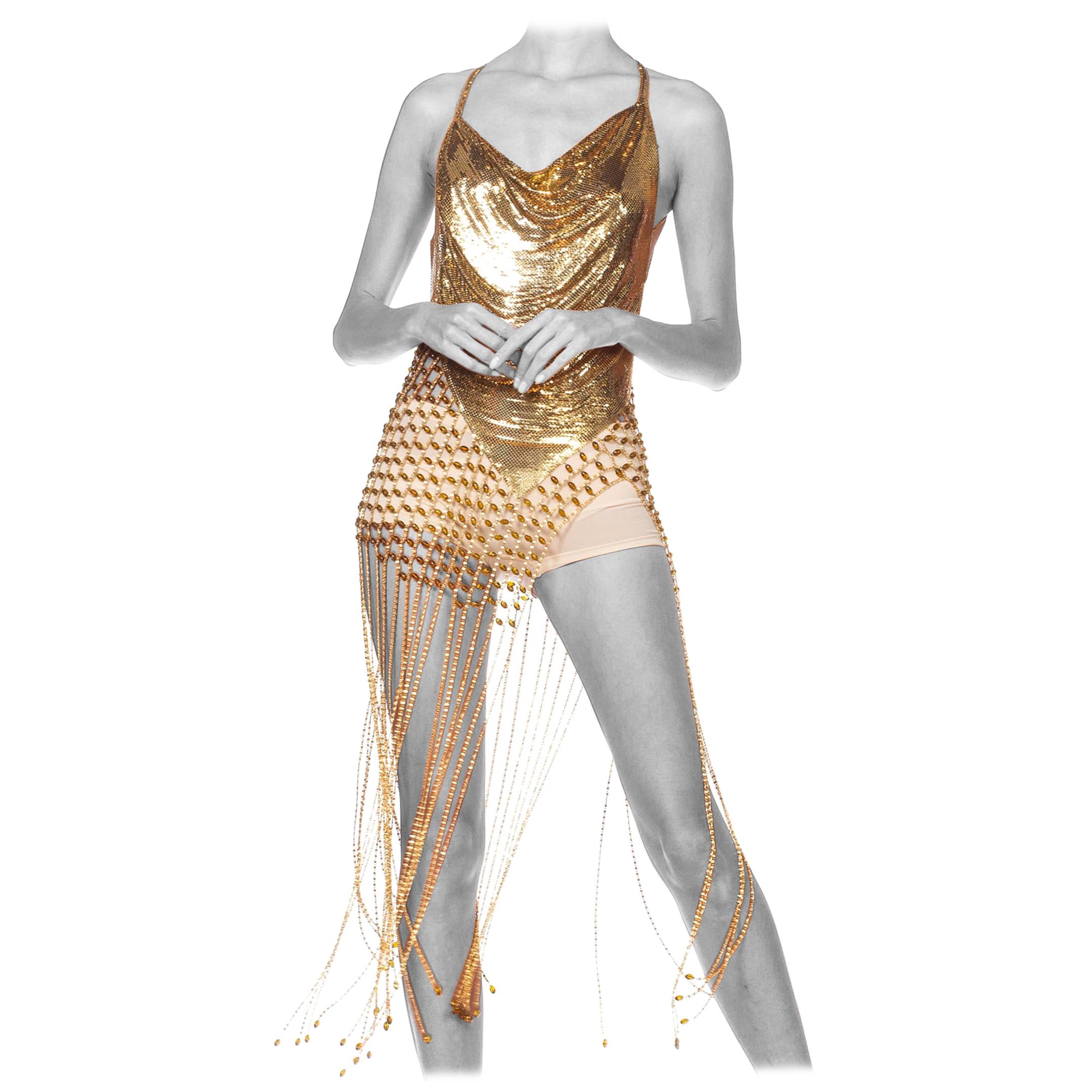 MORPHEW COLLECTION Gold Metall Mesh & Perlen Kettenglieder Fransen Kleid im Angebot