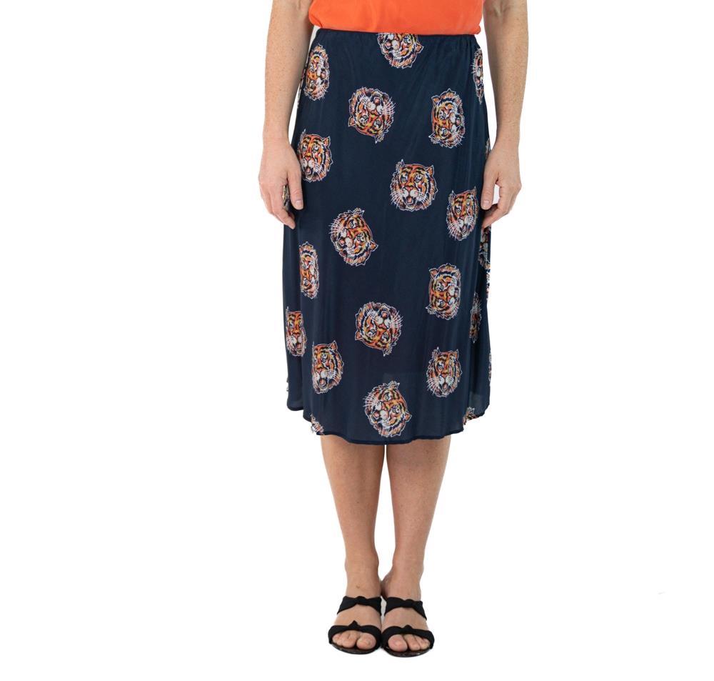 Morphew Collection Indigo Blue Tiger Head Novelty Print Cold Rayon Bias Skirt Master Medium
MORPHEW COLLECTION is made entirely by hand in our NYC Ateliér of rare antique materials sourced from around the globe. Our sustainable vintage materials
