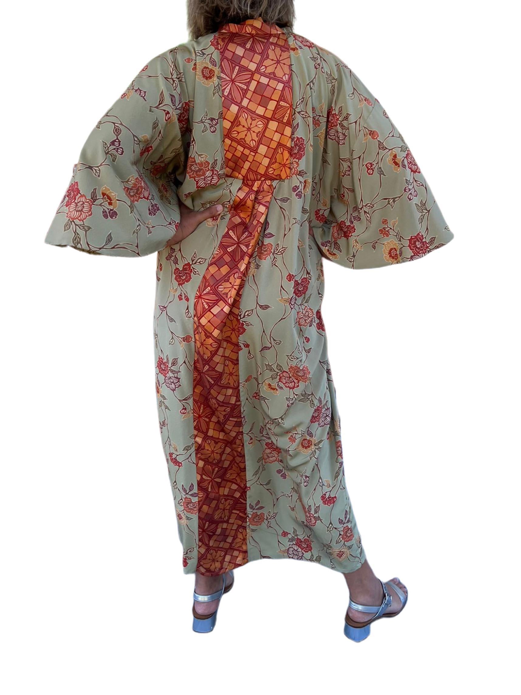 MORPHEW COLLECTION Jade Green & Orange Japanese Kimono Silk Kaftan In Excellent Condition For Sale In New York, NY