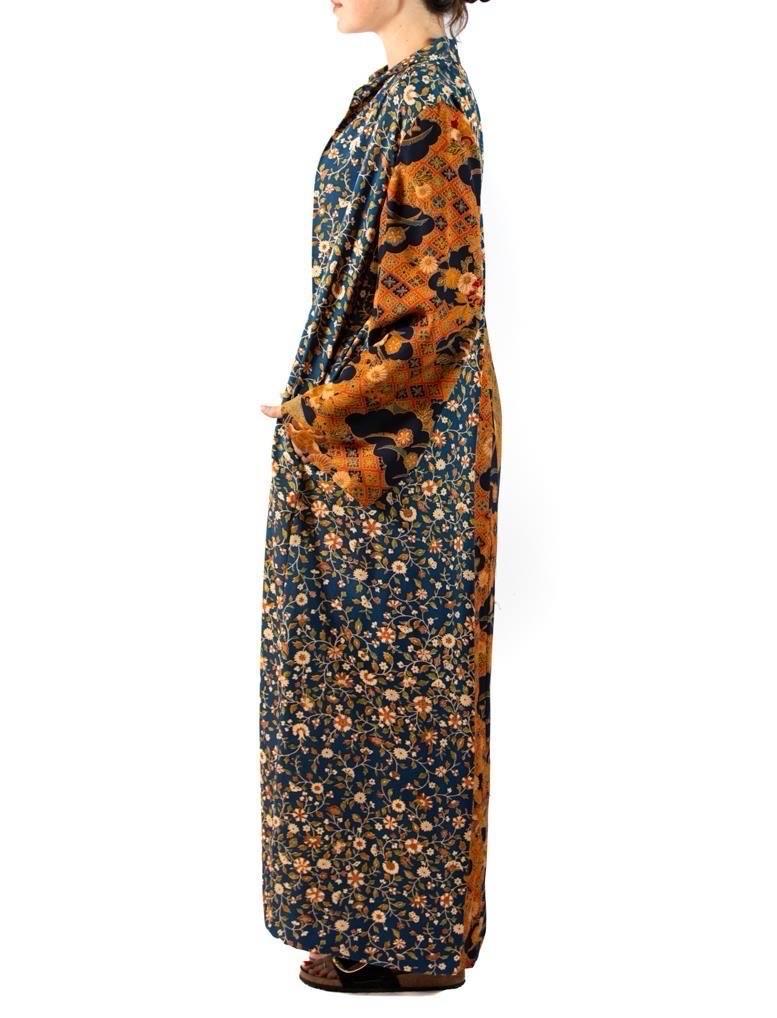 Morphew Collection Navy Blue Floral Japanese Kimono Silk Duster In Excellent Condition For Sale In New York, NY
