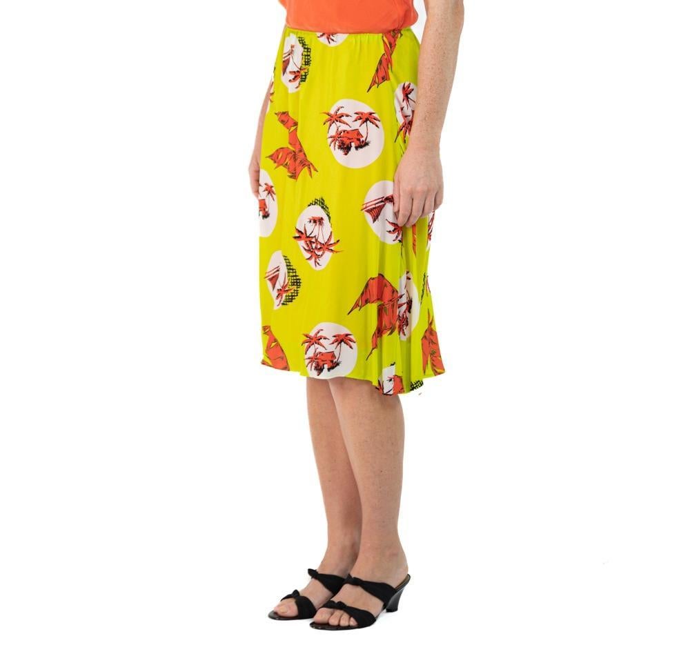 Morphew Collection Neon Yellow & Orange Palm Tree Novelty Print Cold Rayon Bias Skirt Master Medium
MORPHEW COLLECTION is made entirely by hand in our NYC Ateliér of rare antique materials sourced from around the globe. Our sustainable vintage