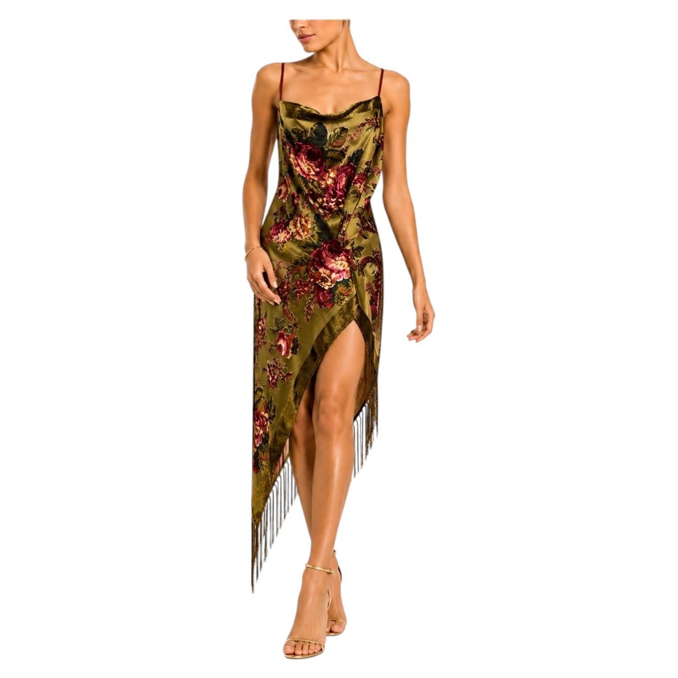 MORPHEW COLLECTION Vestito da cocktail in velluto verde oliva con frange in vendita