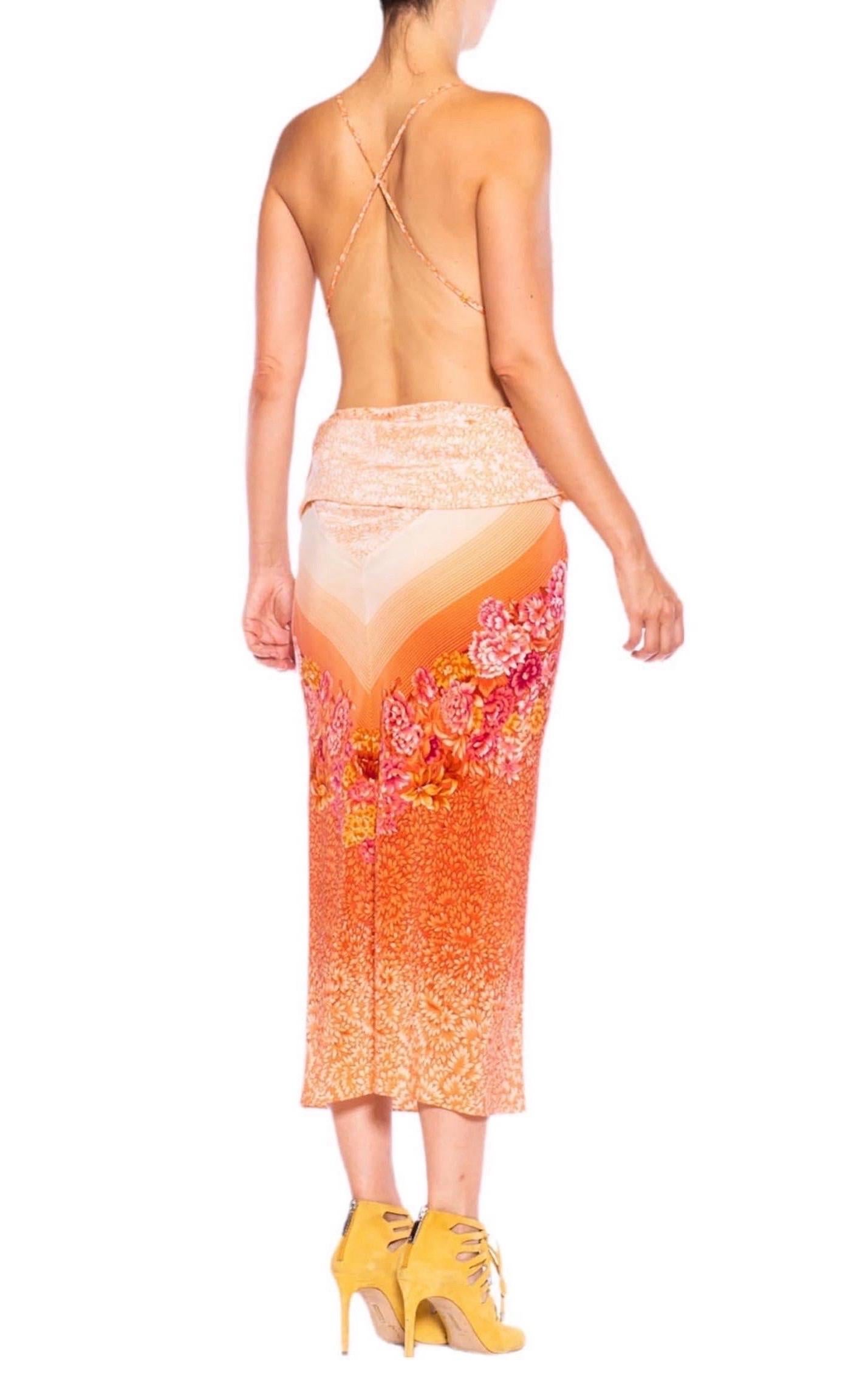 MORPHEW COLLECTION Peach & Pink Silk Floral Sagittarius One Scarf Dress Made Fr en vente 3