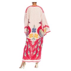 MORPHEW COLLECTION Rosa e bianco in cotone ricamato a mano in ciniglia con pavone