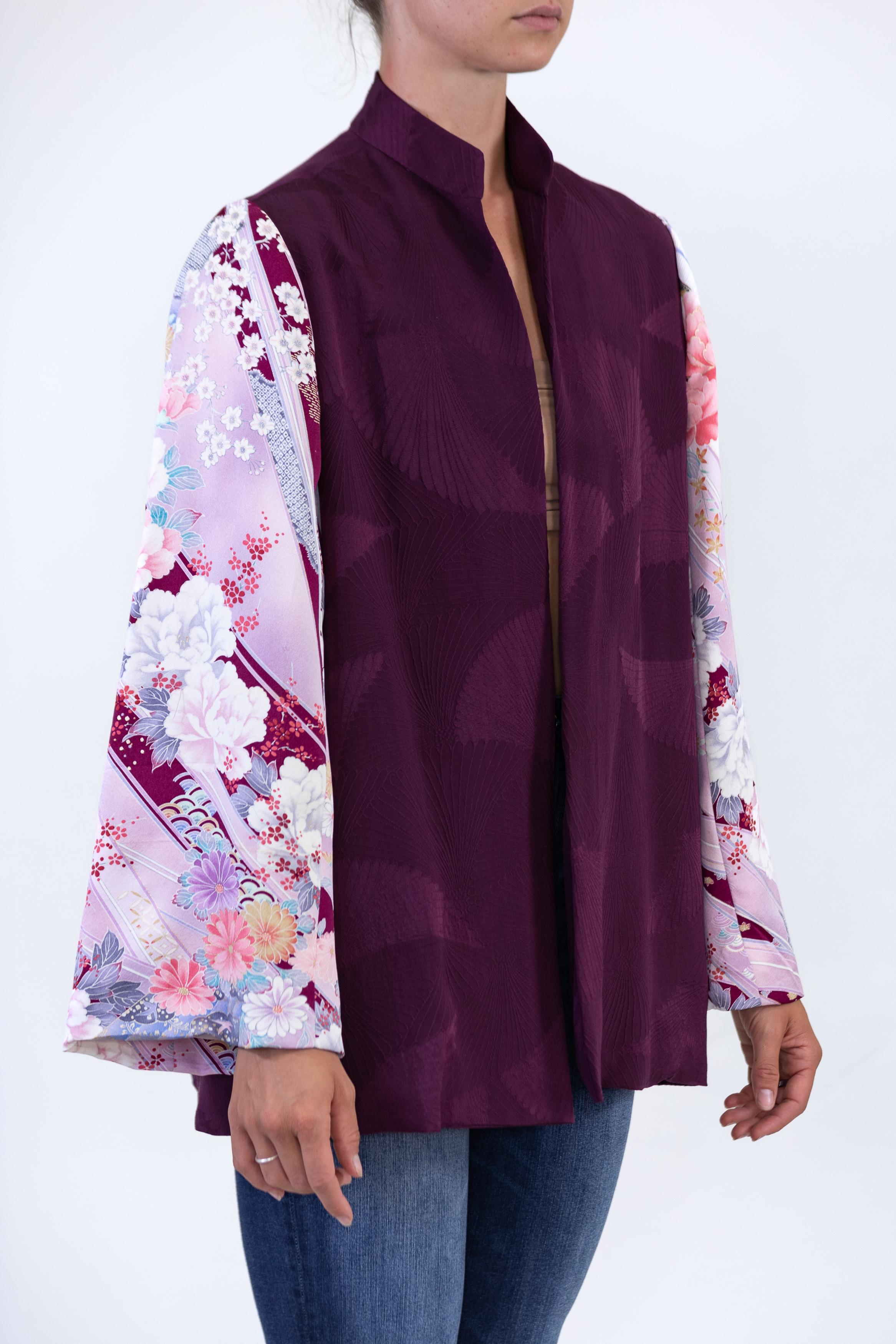 Morphew Collection Purple Floral Print Japanese Kimono Silk Jacket For Sale 2