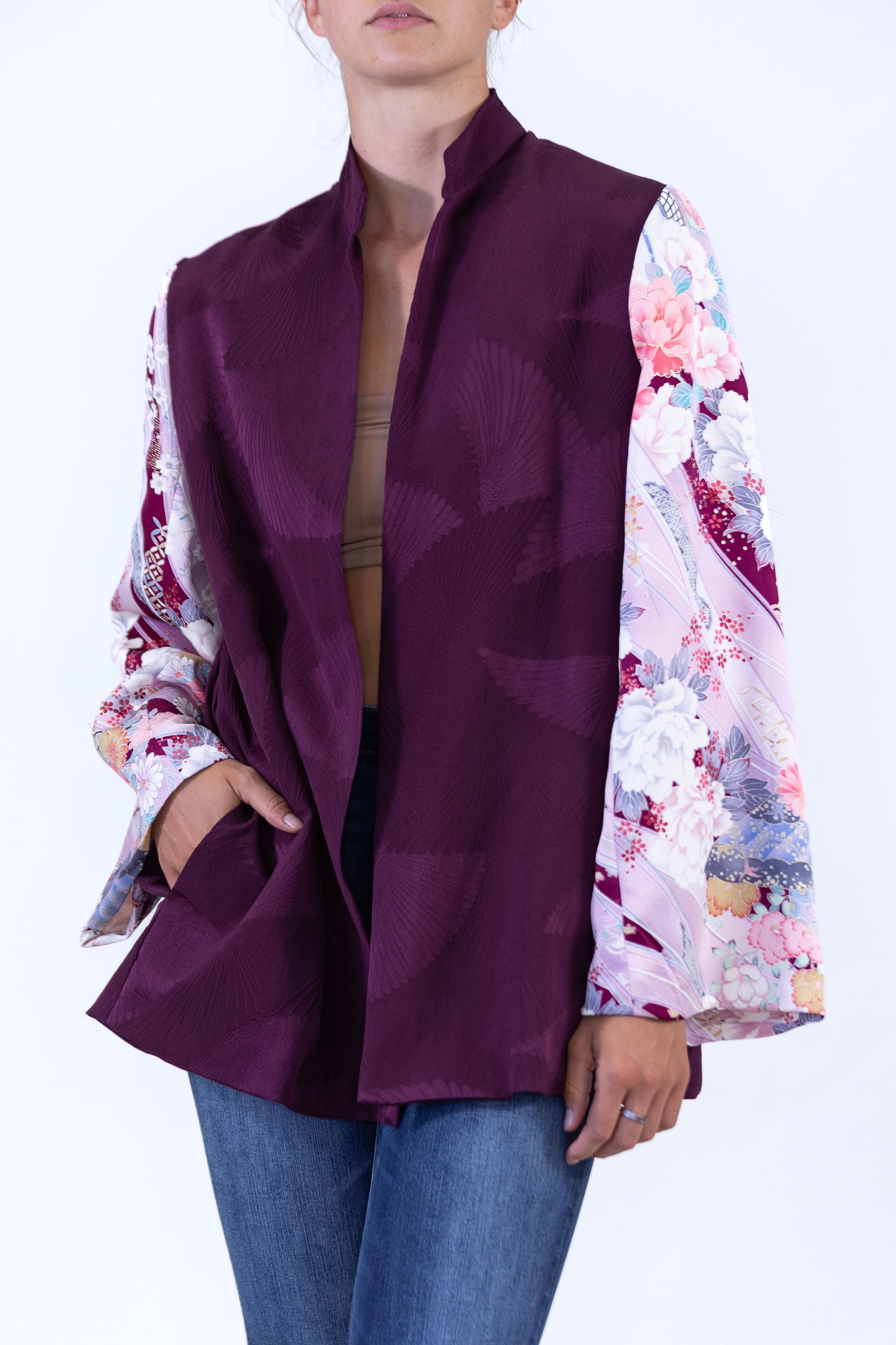 Morphew Collection Purple Floral Print Japanese Kimono Silk Jacket For Sale 3