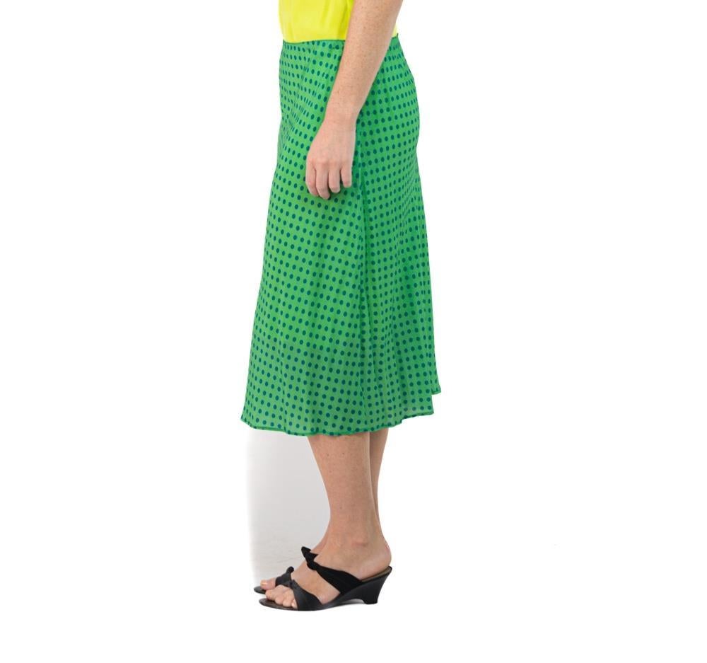 Morphew Collection Sea Green & Blue Polka Dot Novelty Print Cold Rayon Bias Skirt Master Large
MORPHEW COLLECTION is made entirely by hand in our NYC Ateliér of rare antique materials sourced from around the globe. Our sustainable vintage materials