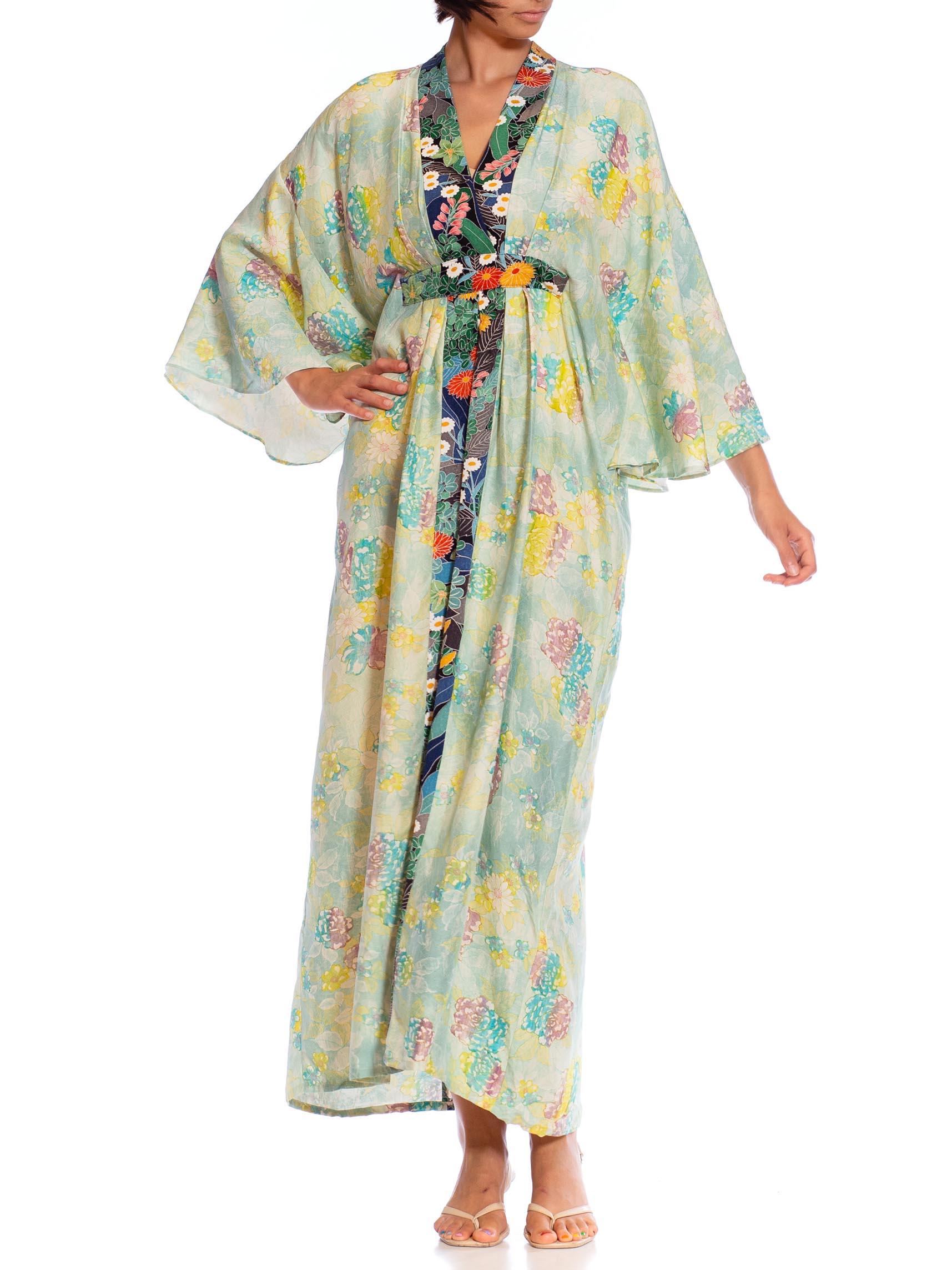MORPHEW COLLECTION Teal Japanese Kimono Silk Floral Pattern Kaftan Dark Blue An In New Condition For Sale In New York, NY