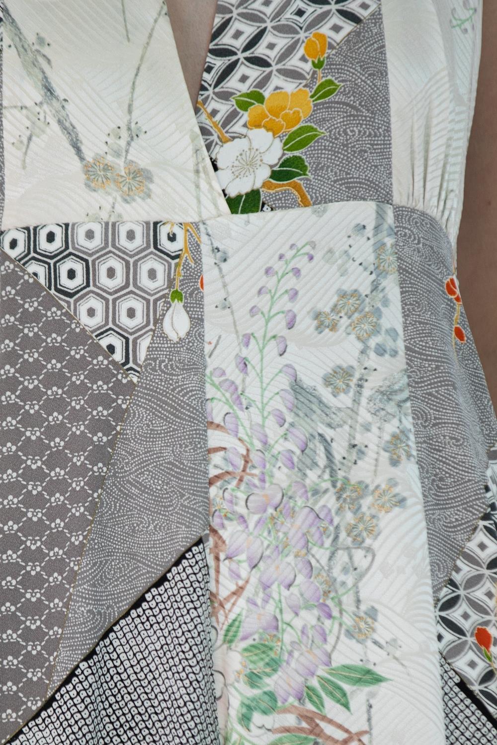 Morphew Collection White Grey Japanese Kimono Silk M/L Jumpsuit For Sale 3