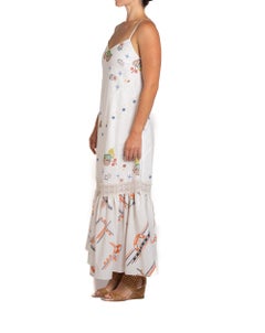 MORPHEW COLLECTION Weißes, mehrfarbiges, handbesticktes Kleid aus Frankreich