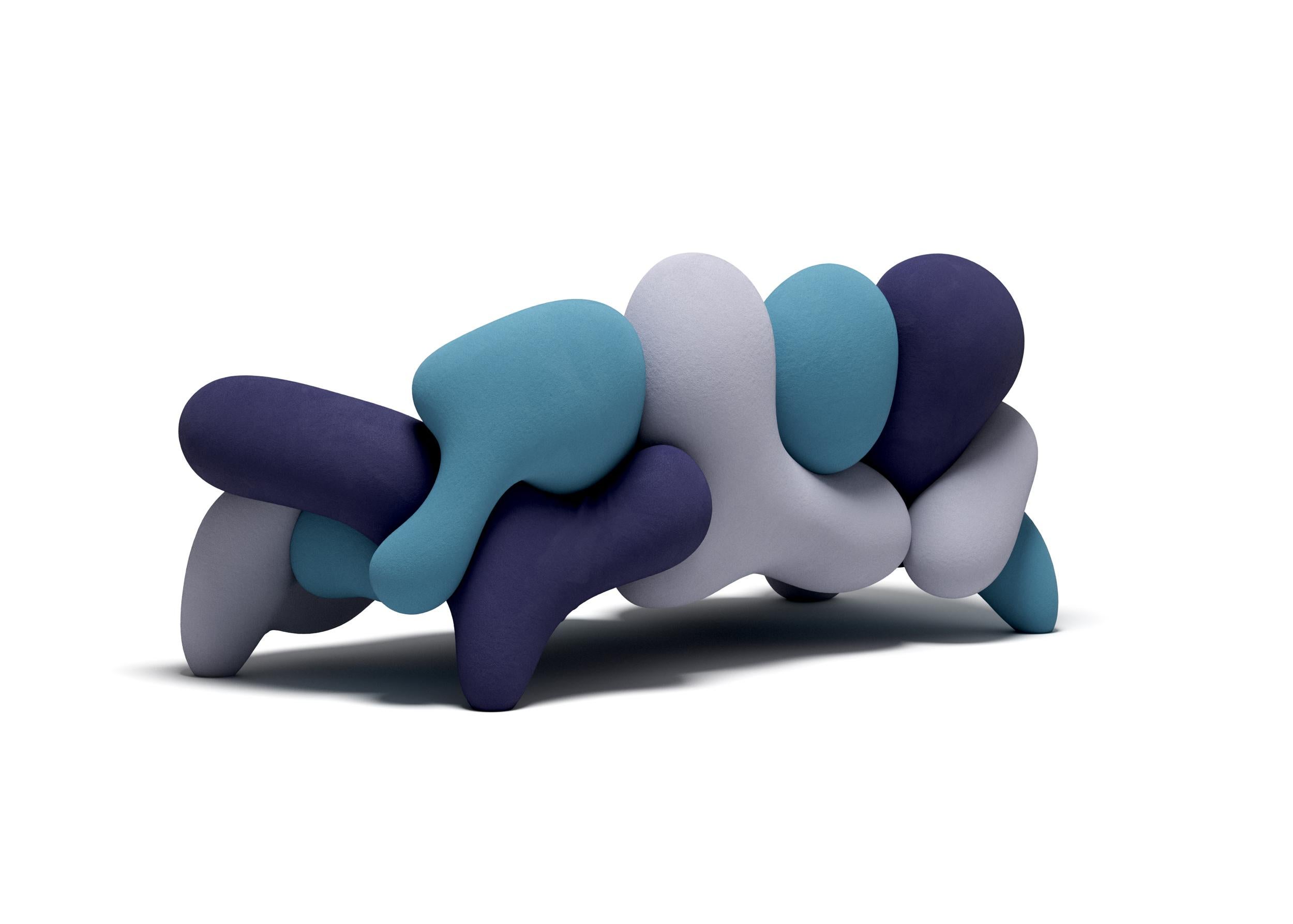 La poltrona e il divano Morphologica manifestano la necessità di ripensare il significato di radicalità. Progettato da Misha Kahn nel 2024 per Meritalia.

La poltrona e il divano Morphologica, nati dalla collaborazione tra Meritalia e l'innovativo