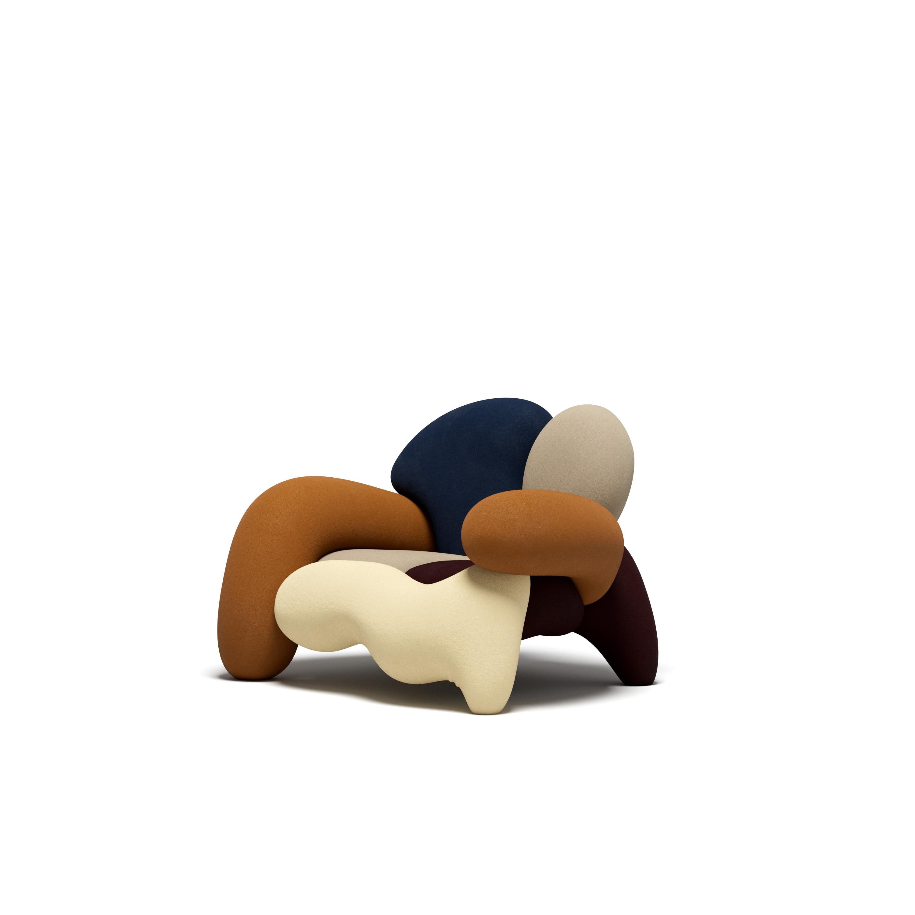 The Morphologica armchair and sofa manifest the need to rethink what it means to be radical. Designed by Misha Kahn in 2024 for Meritalia.

The Morphologica armchair and sofa, born from the collaboration between Meritalia and the groundbreaking