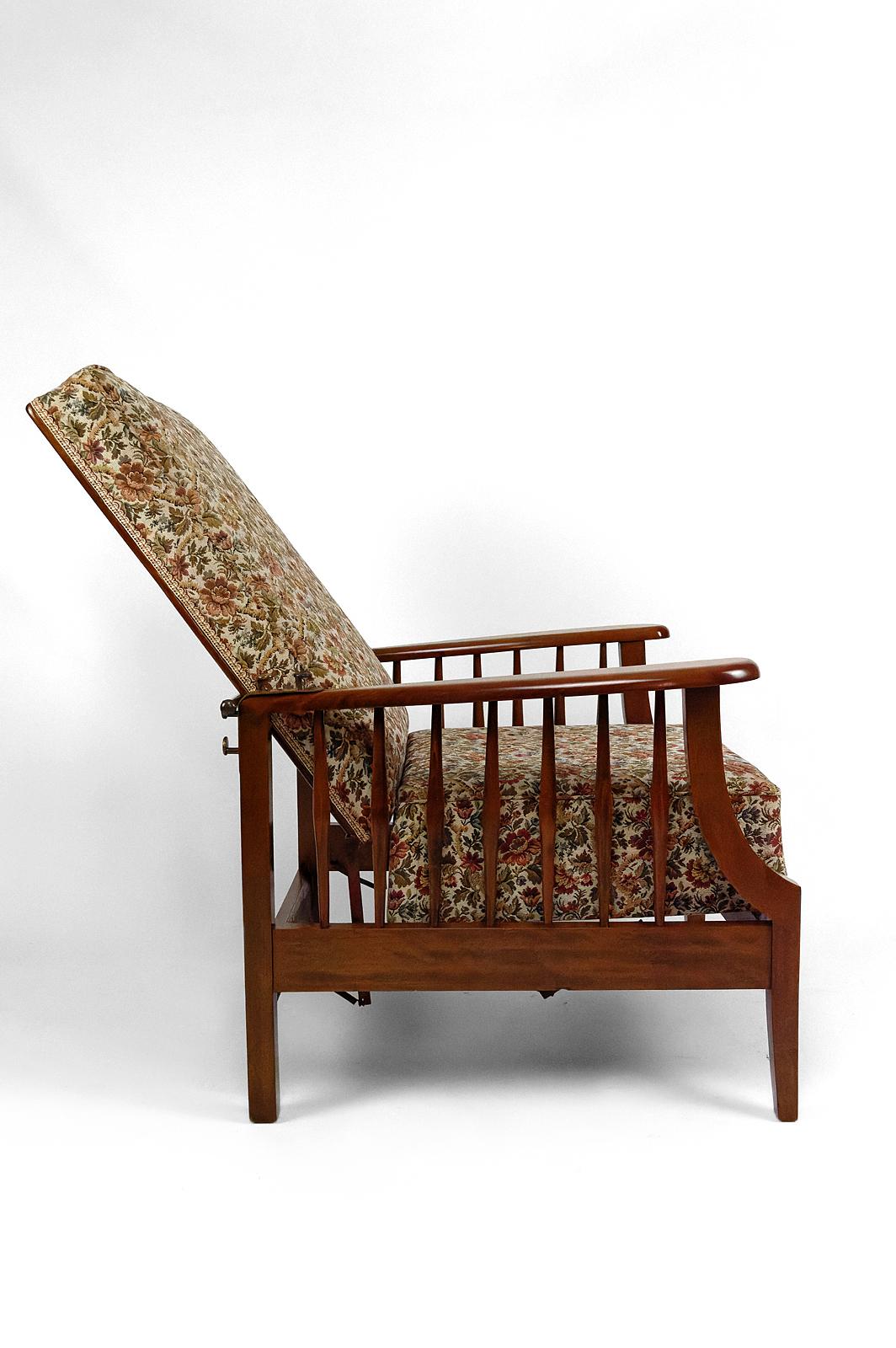 Arts and Crafts Morris Armchair, Arts & Crafts, United Kingdom, Circa 1900 For Sale