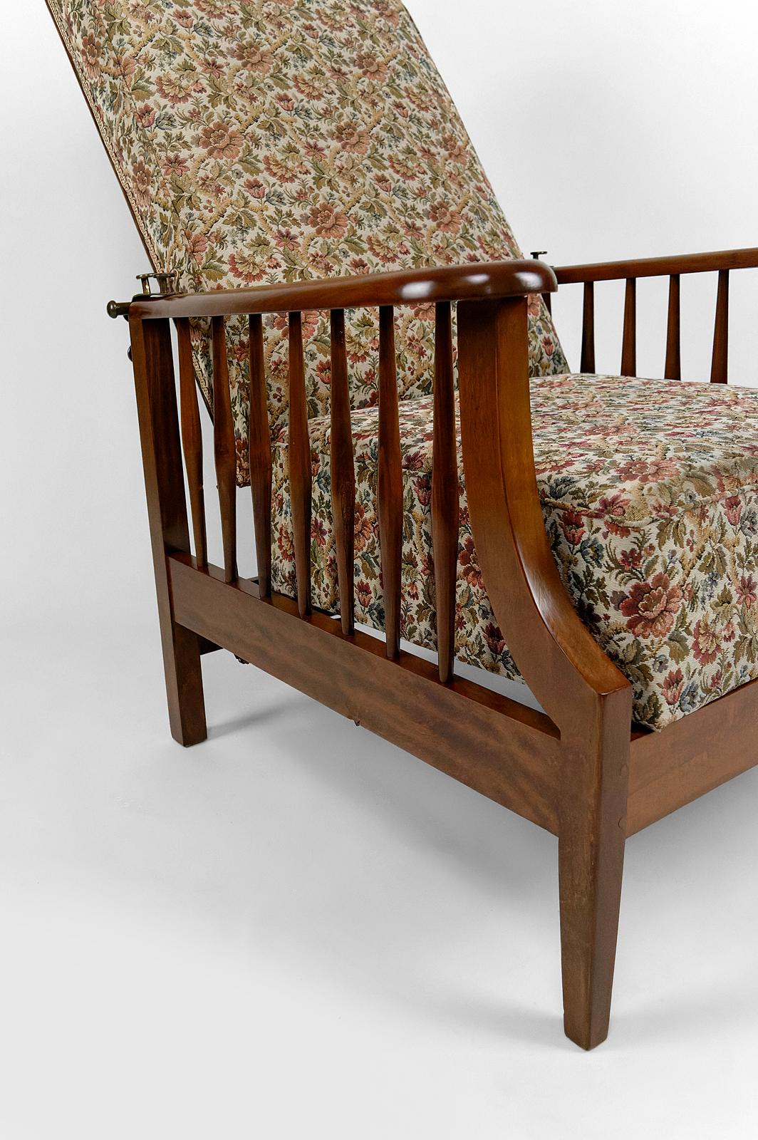 Early 20th Century Morris Armchair, Arts & Crafts, United Kingdom, Circa 1900 For Sale